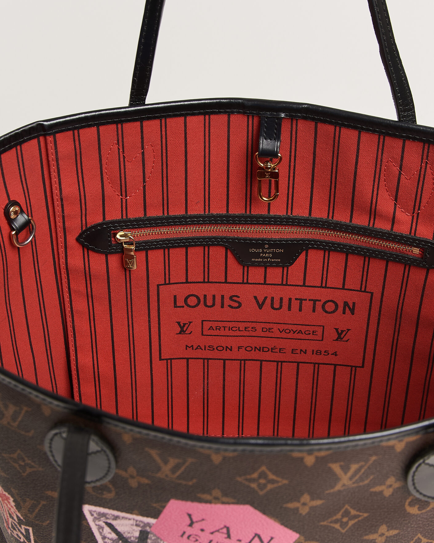Homme | Pre-Owned & Vintage Bags | Louis Vuitton Pre-Owned | Neverfull MM World Tour Japan Monogram