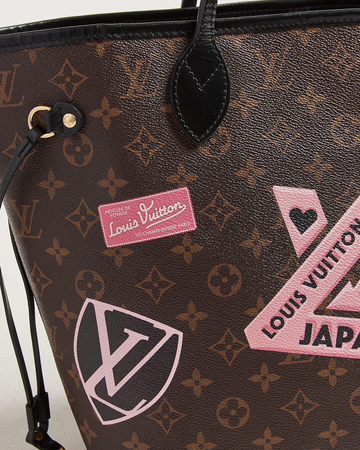 Homme | Pre-Owned & Vintage Bags | Louis Vuitton Pre-Owned | Neverfull MM World Tour Japan Monogram