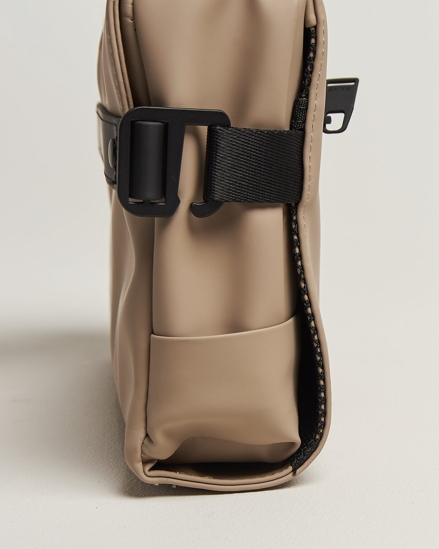 Homme | Sacs | RAINS | OTG Washbag Beige