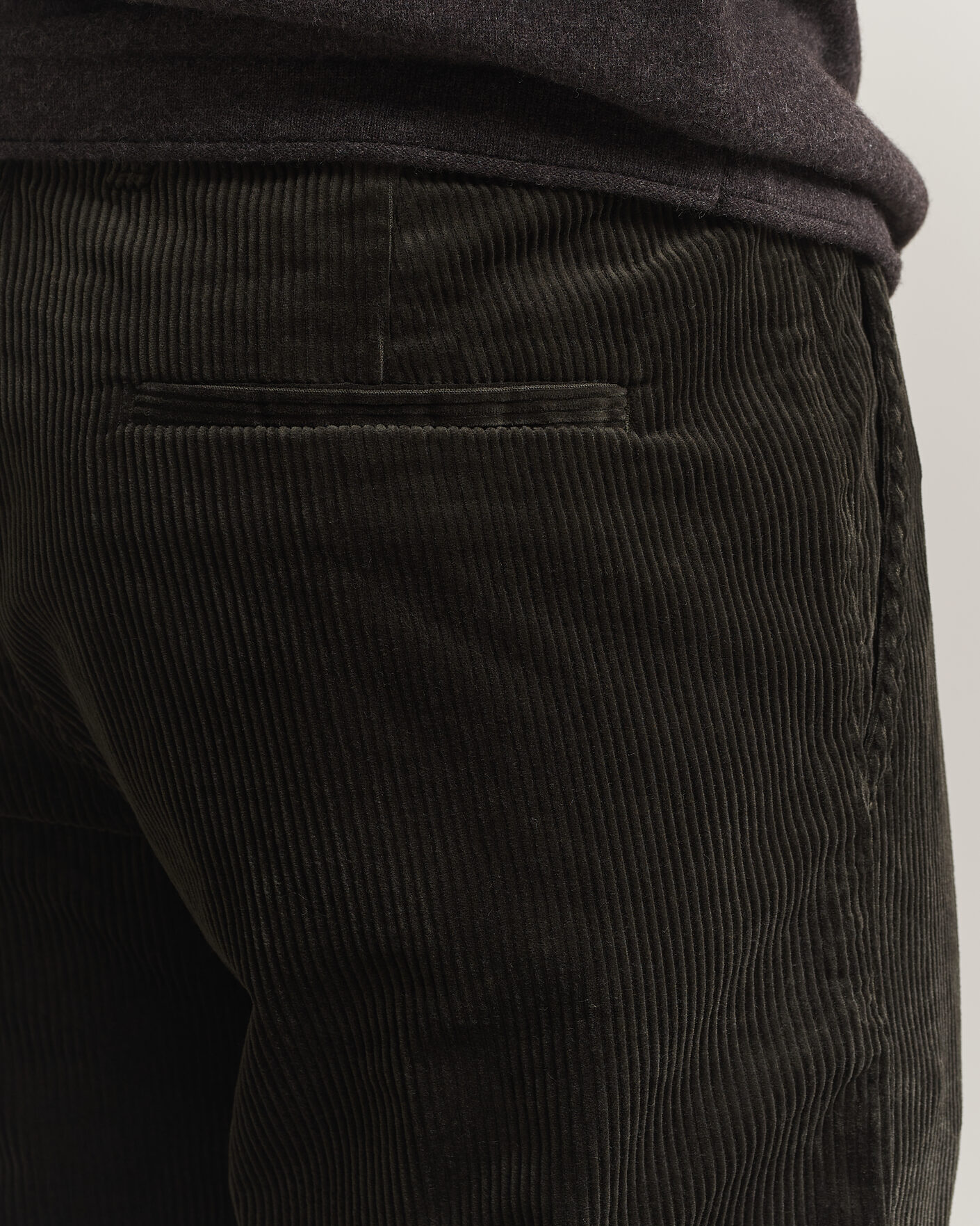 Homme | Pantalons | NN07 | Aden Regular Fit Corduroy Chinos Dark Army