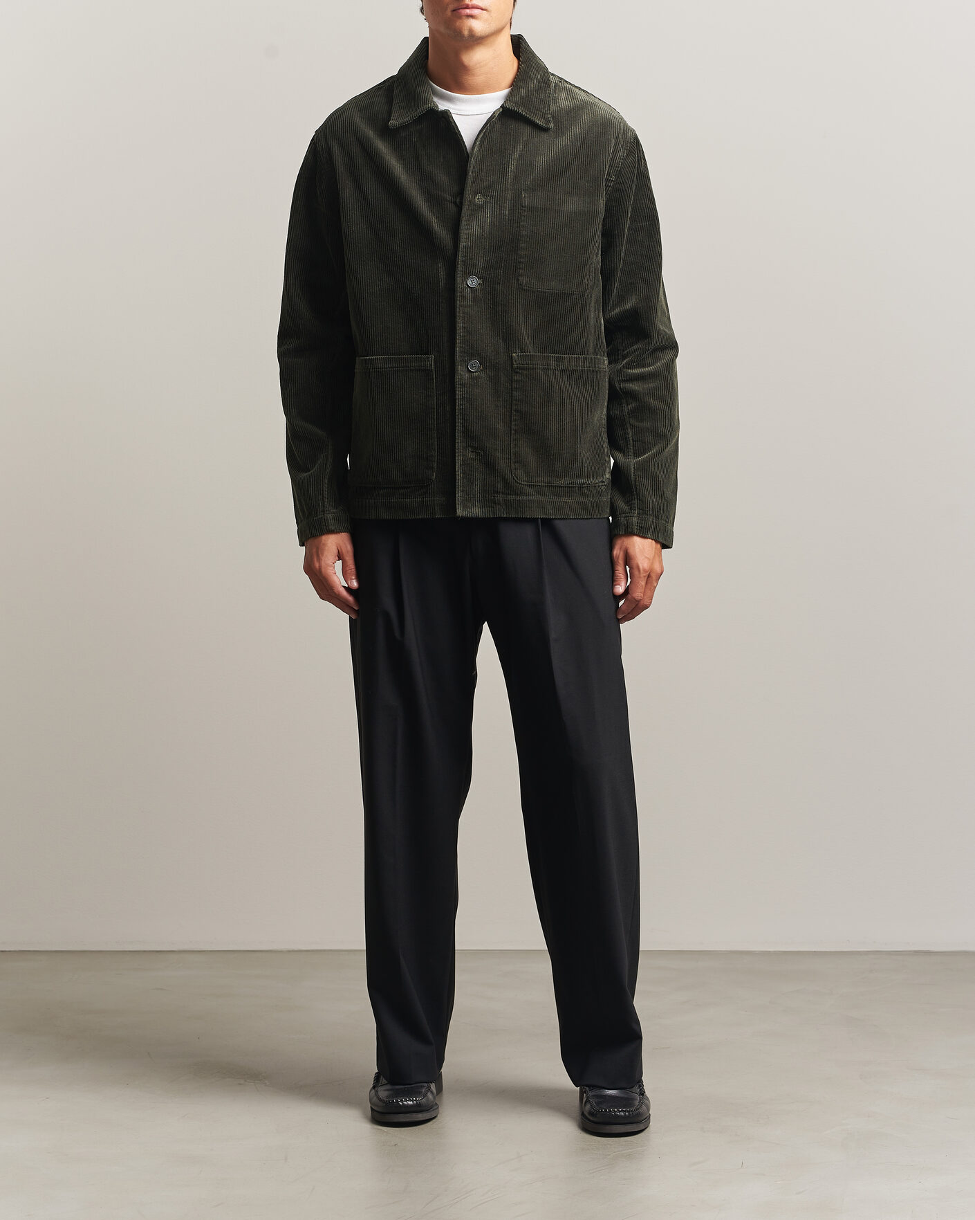 Homme | Chemises | NN07 | Morgan Corduroy Overshirt Dark Army