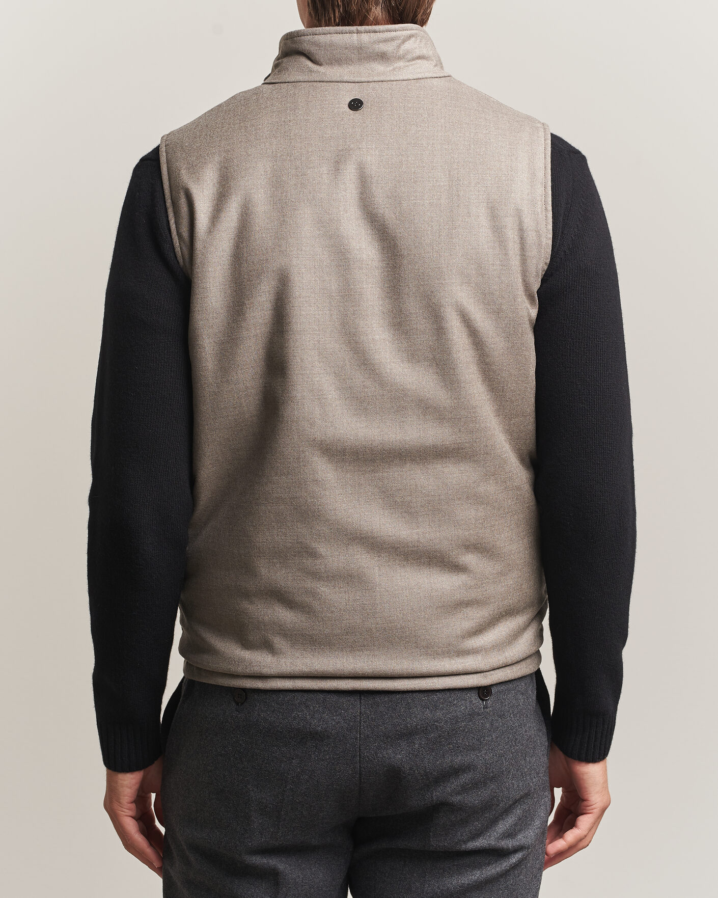 Homme | Gilets | Oscar Jacobson | Nylon/Wool Reversible Vest Taupe