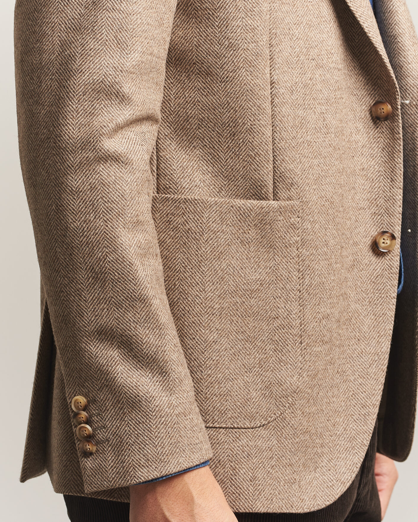 Homme | Blazers | Oscar Jacobson | Fogerty Herringbone Wool Blazer Beige