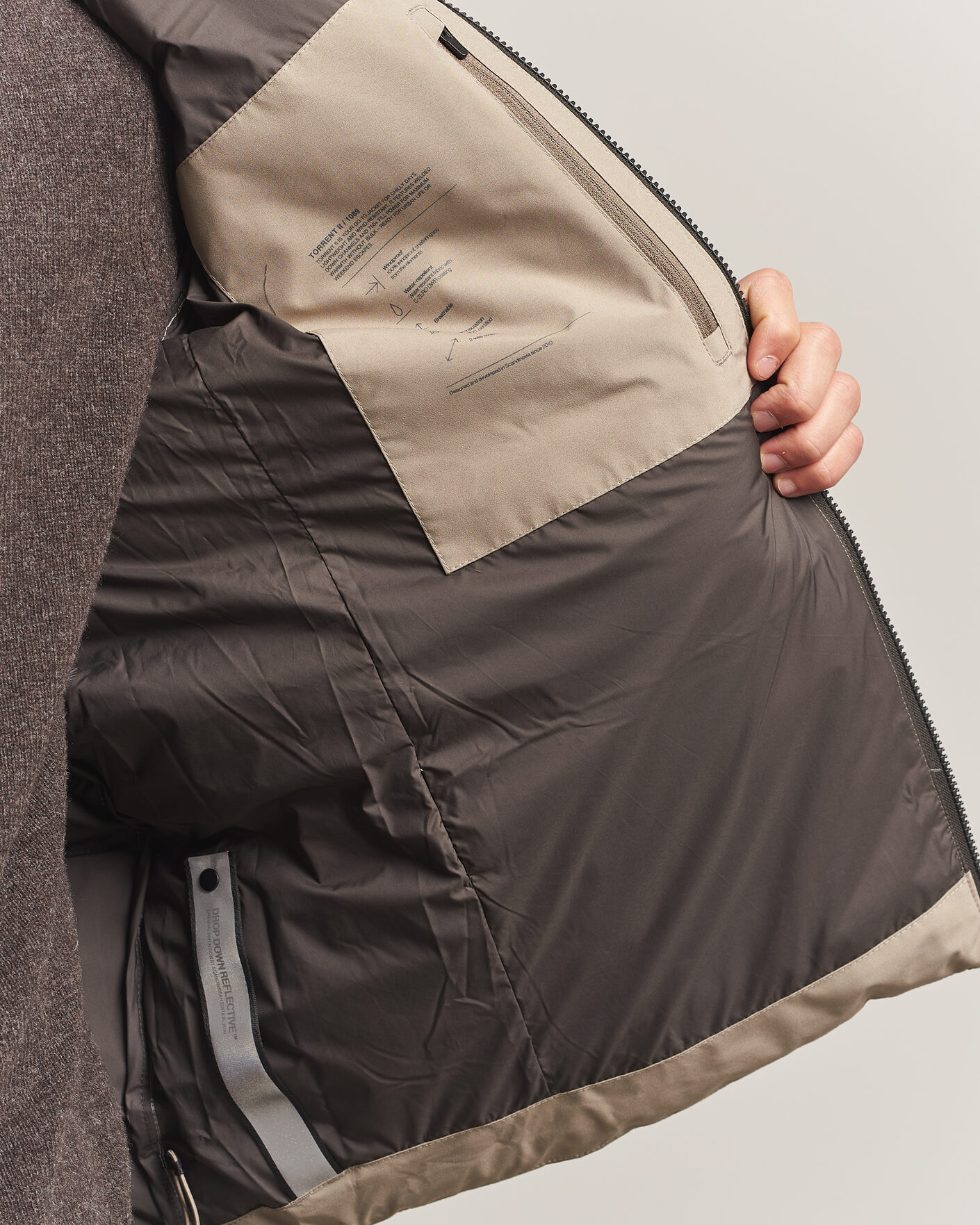 Homme | Manteaux Et Vestes | Scandinavian Edition | Torrent II Hooded Puffer Jacket Sand