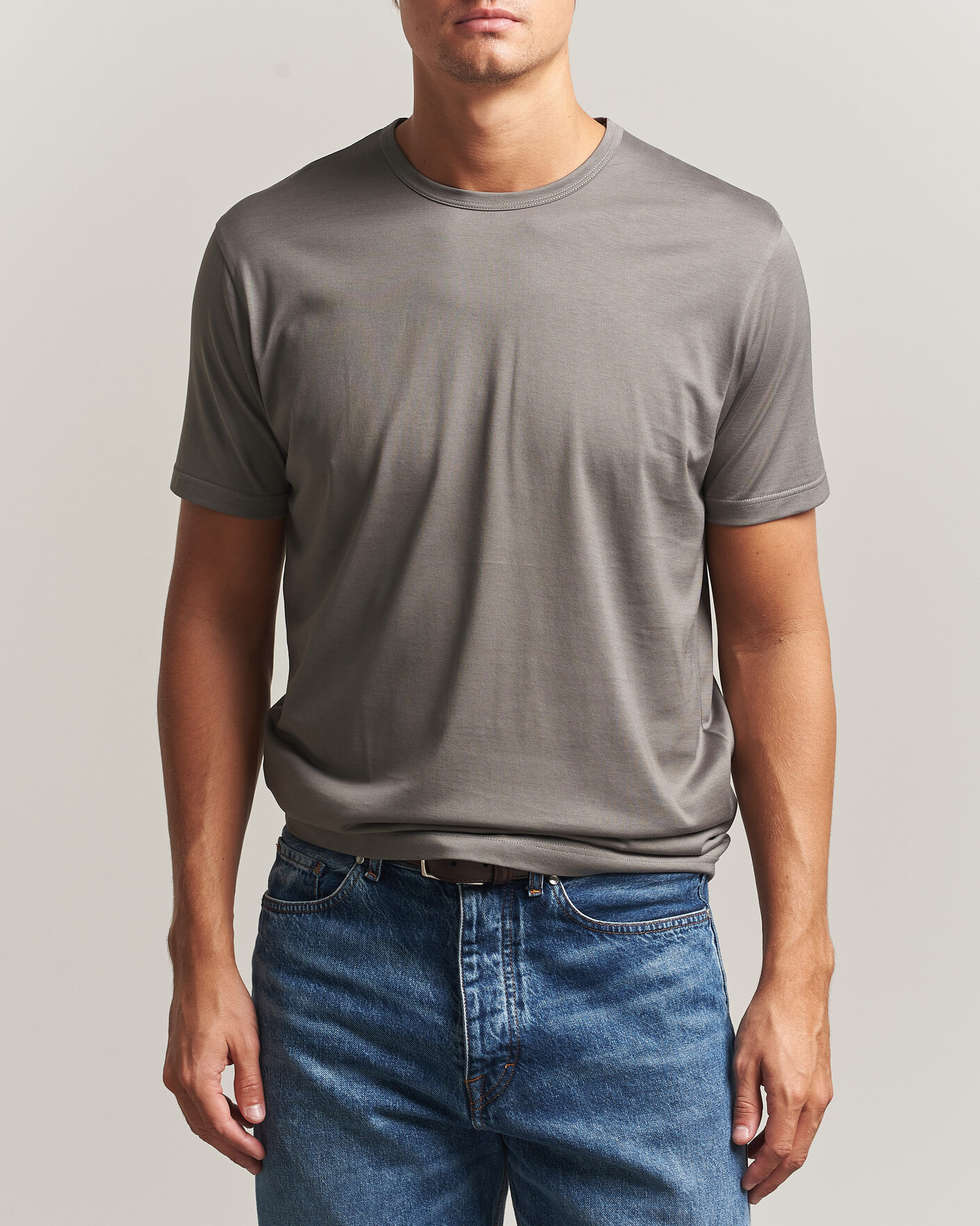Homme | T-shirts | Sunspel | Crew Neck Q82 Cotton T-Shirt Smoke Grey