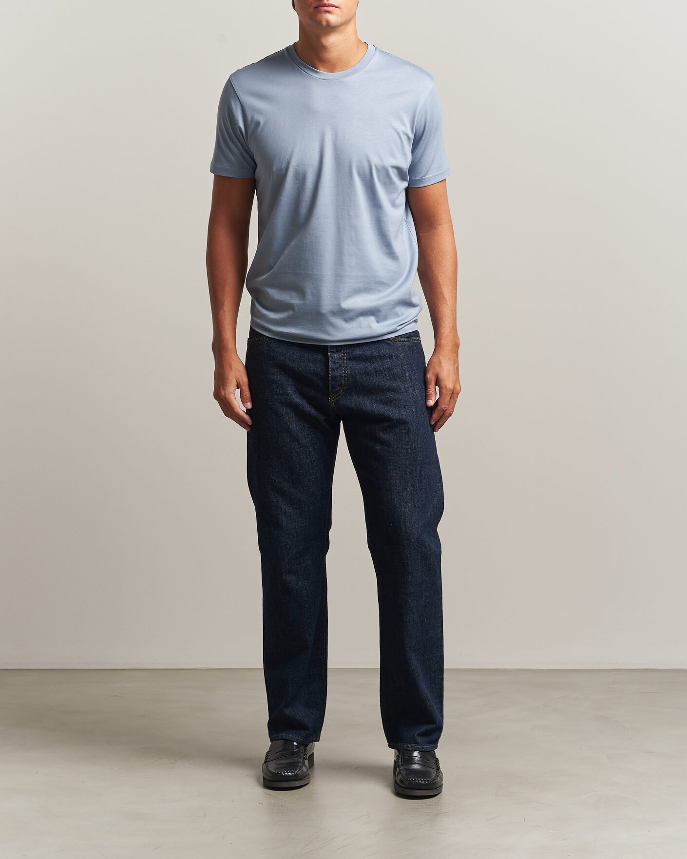 Homme | T-shirts | Sunspel | Riviera Midweight T-Shirt Powder Blue