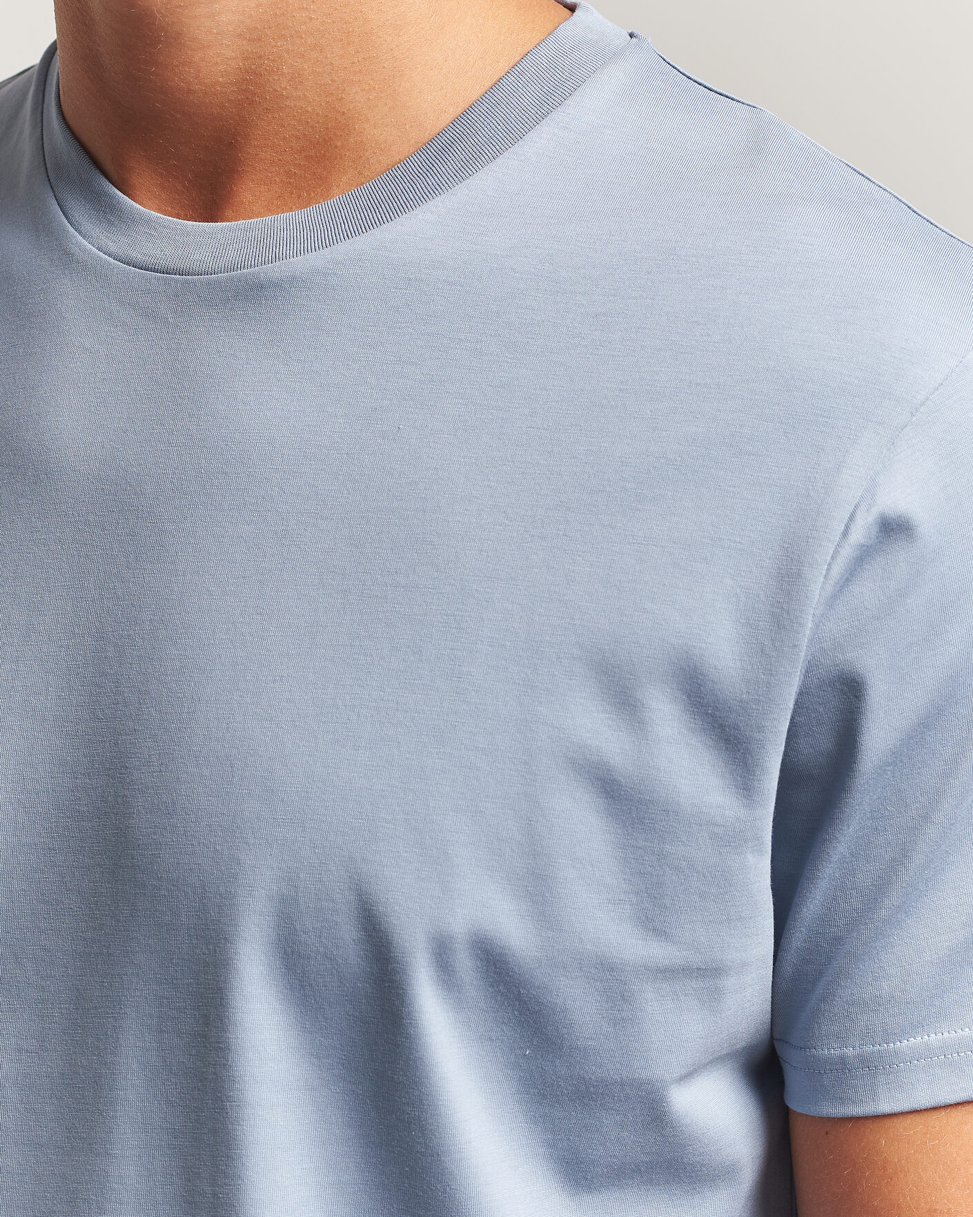 Homme | T-shirts | Sunspel | Riviera Midweight T-Shirt Powder Blue