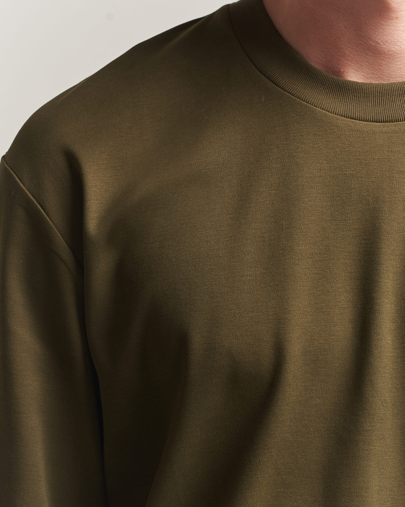 Homme | T-shirts | Sunspel | Heavy Weight Supima Cotton Long Sleeve T-Shirt Green