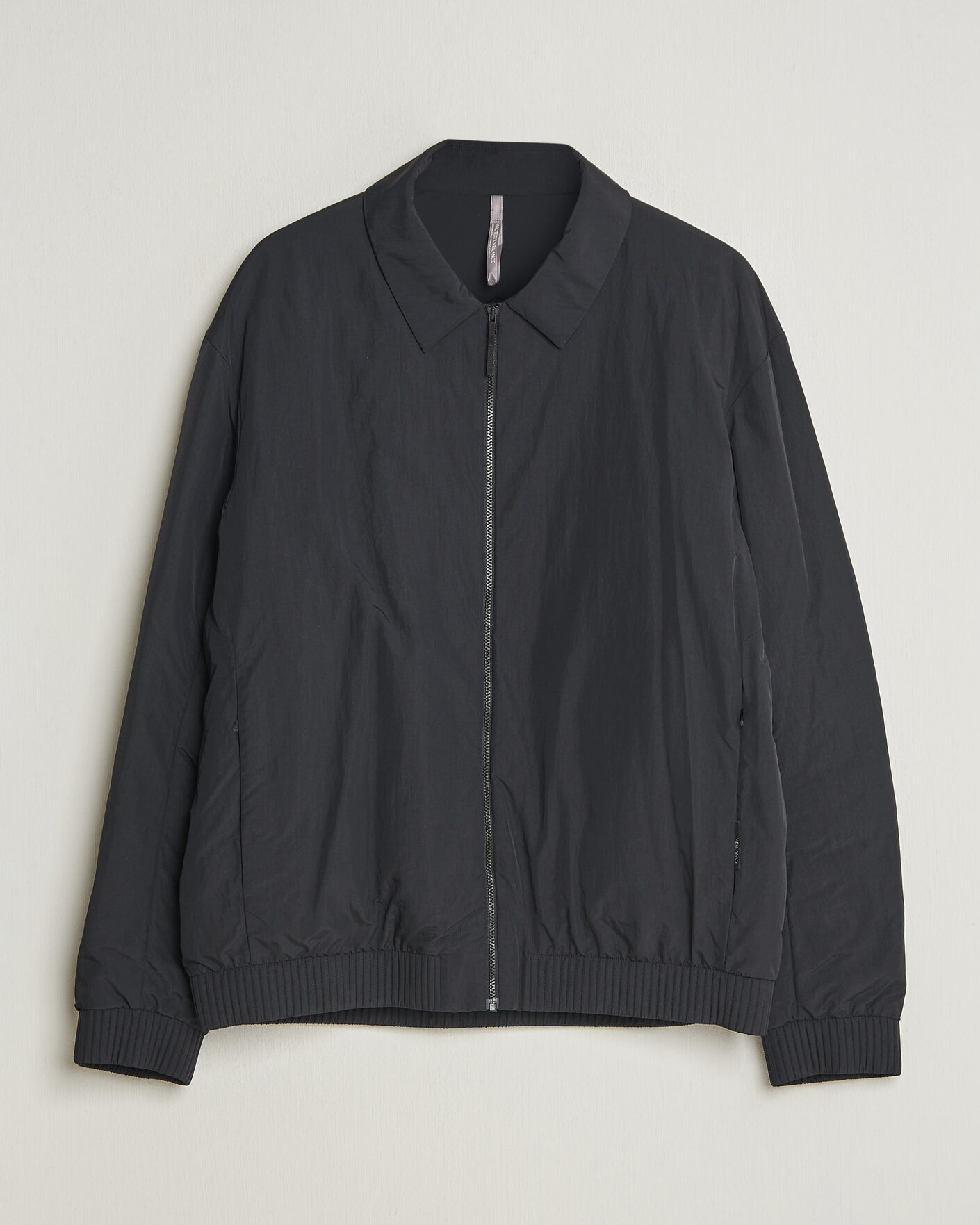 Homme | Manteaux Et Vestes | Arc'teryx Veilance | Naroda Insulated Jacket Black