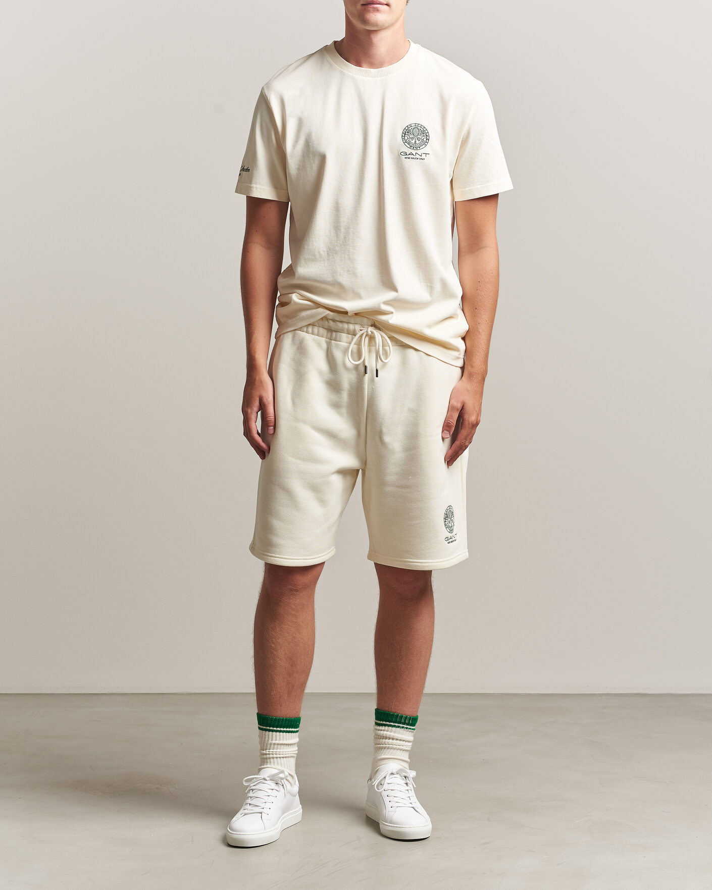 Homme | T-shirts | Gant | Tournament Crew Neck T-Shirt Cream