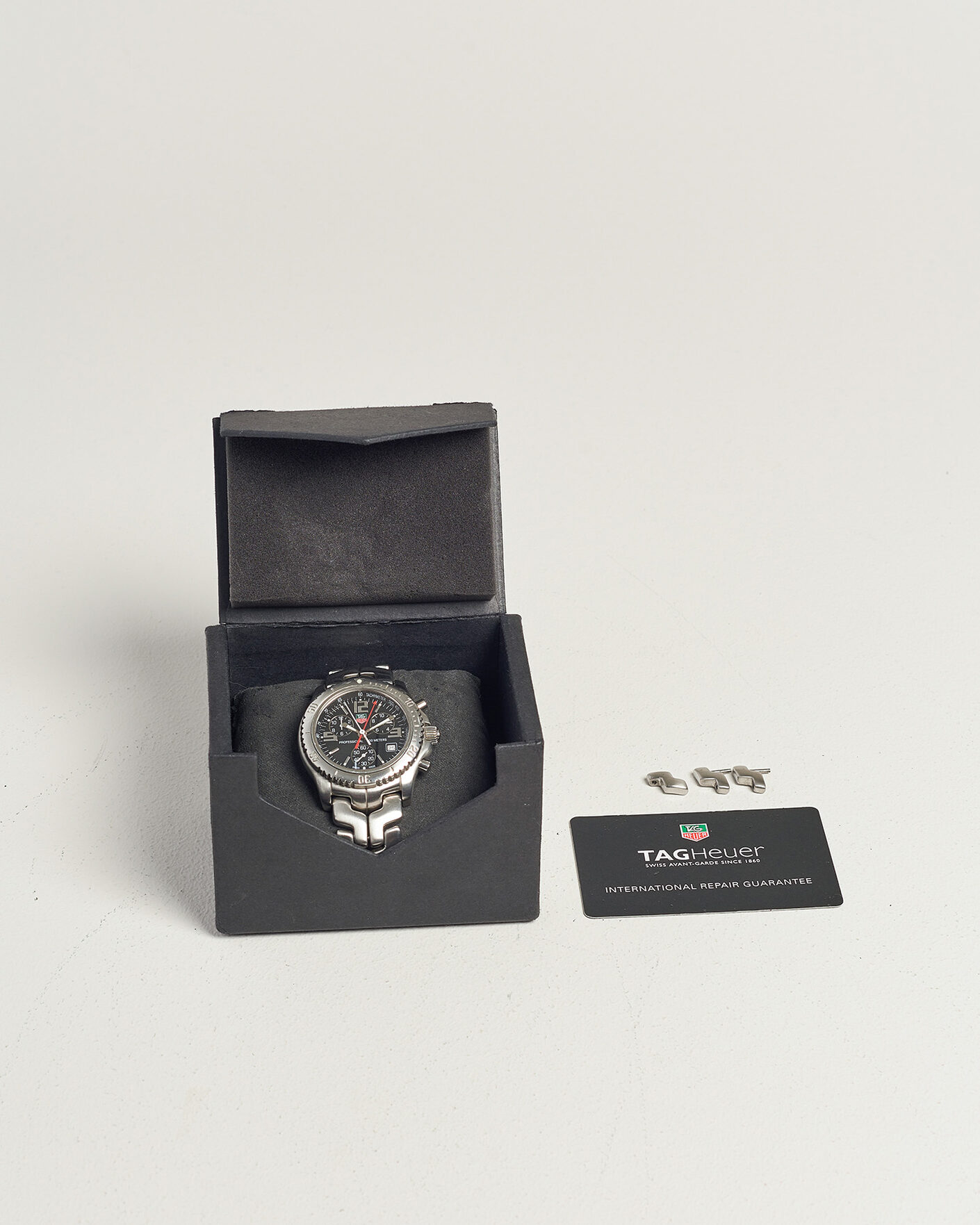 Homme | Tag Heuer Pre-Owned Link Quartz CT1111 | Tag Heuer Pre-Owned | Link Quartz CT1111