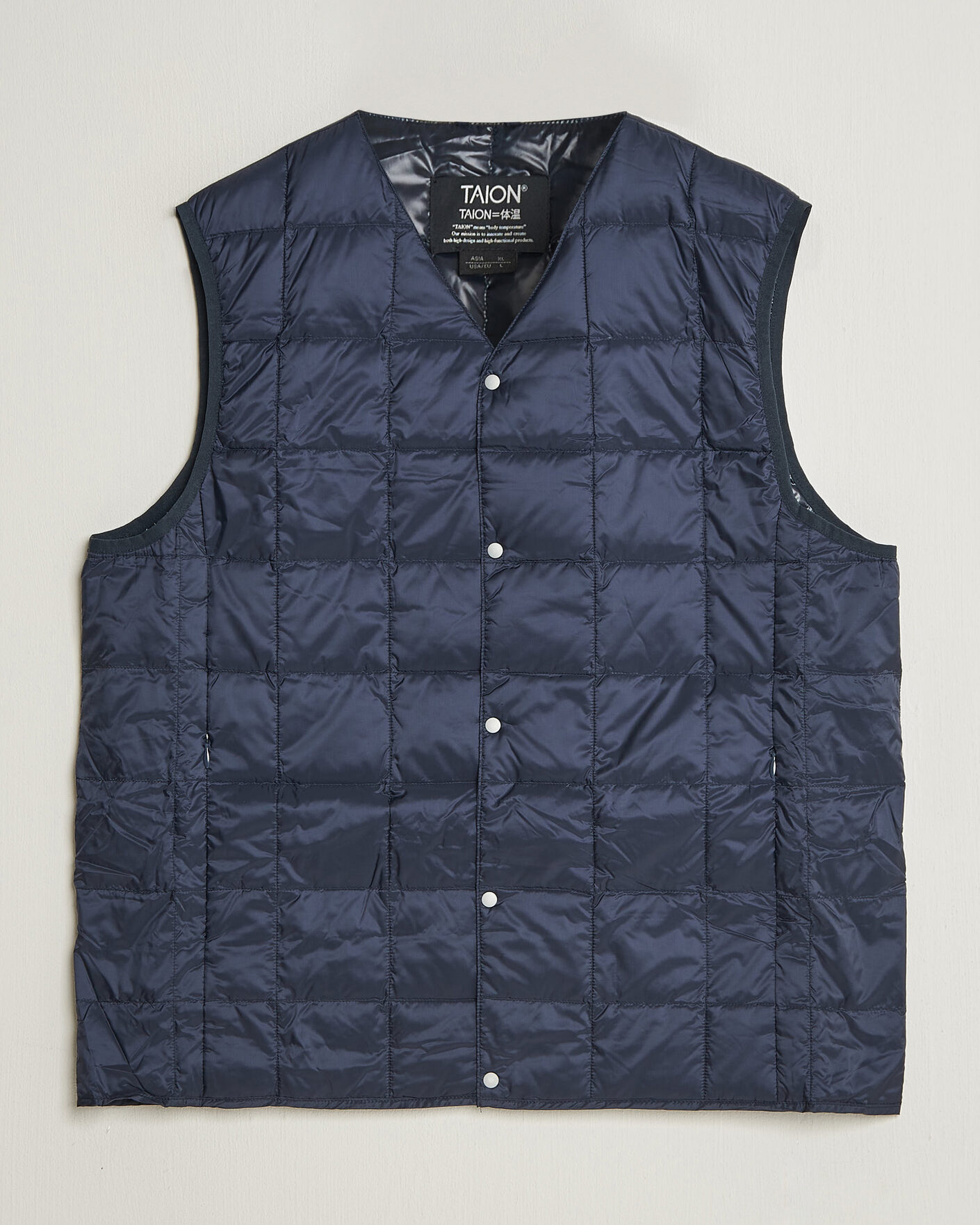 Homme | Gilets | TAION | V-Neck Lightweight Down Vest Dark Navy
