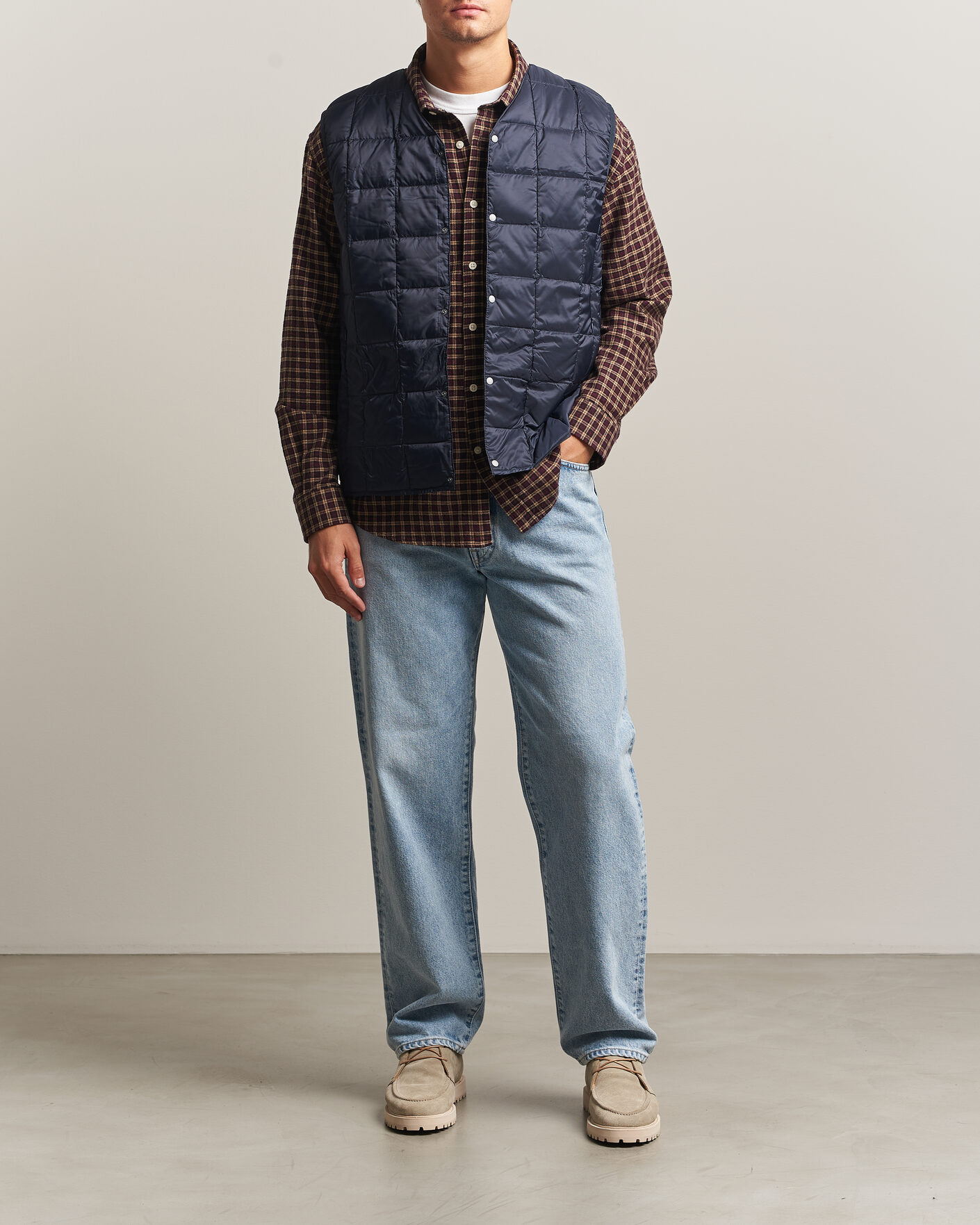 Homme | Gilets | TAION | V-Neck Lightweight Down Vest Dark Navy