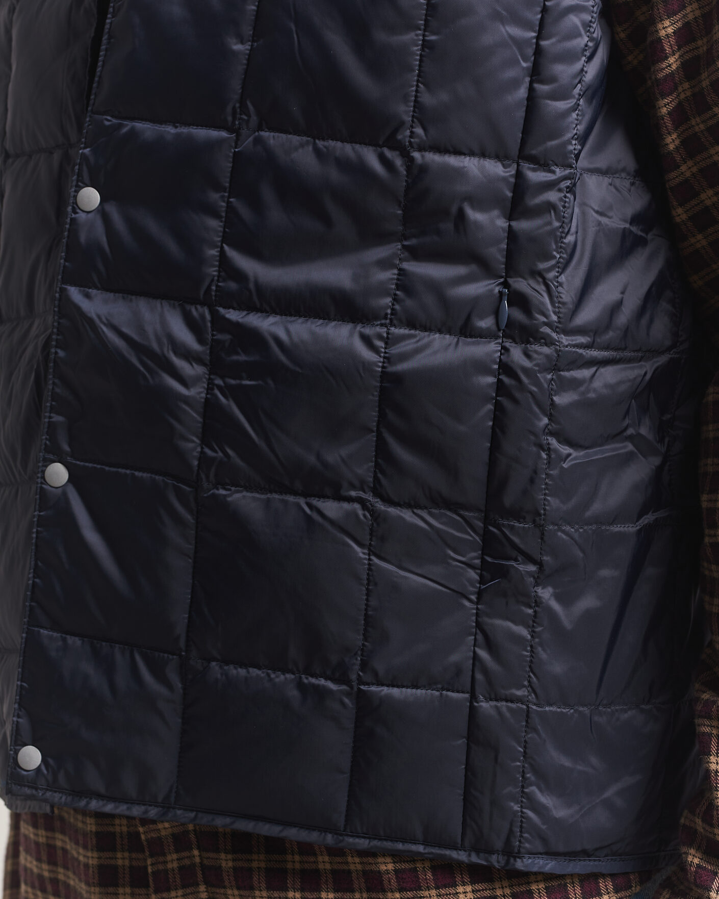 Homme | Gilets | TAION | V-Neck Lightweight Down Vest Dark Navy