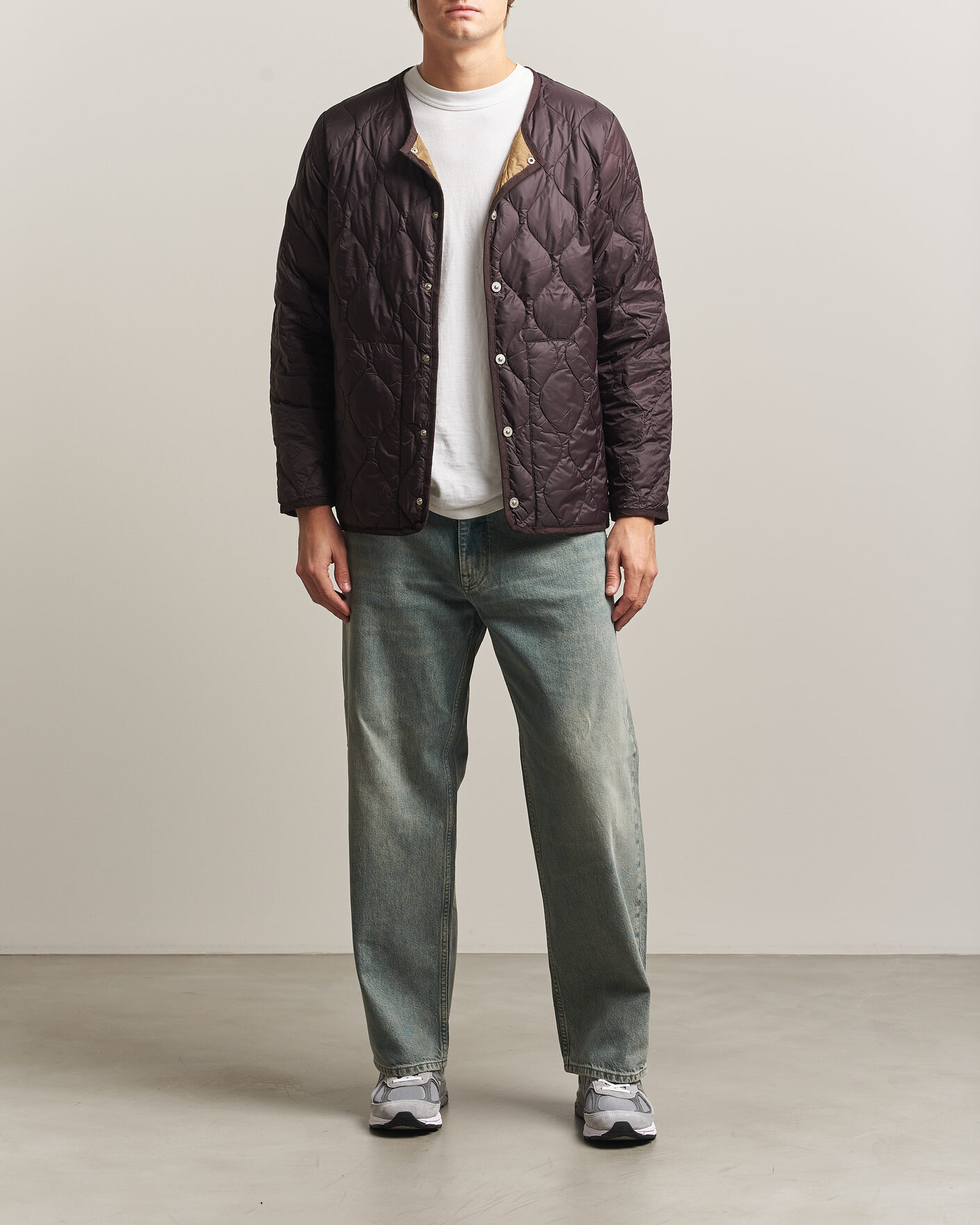 Homme | Manteaux Et Vestes | TAION | Military Crew Neck Down Jacket Dark Choco