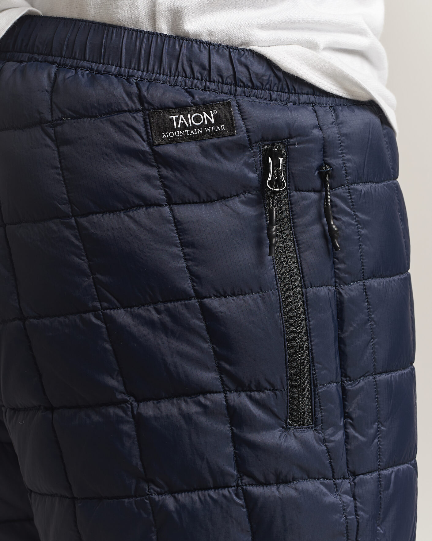 Homme | Pantalons | TAION | Mountain Down Pants Dark Navy