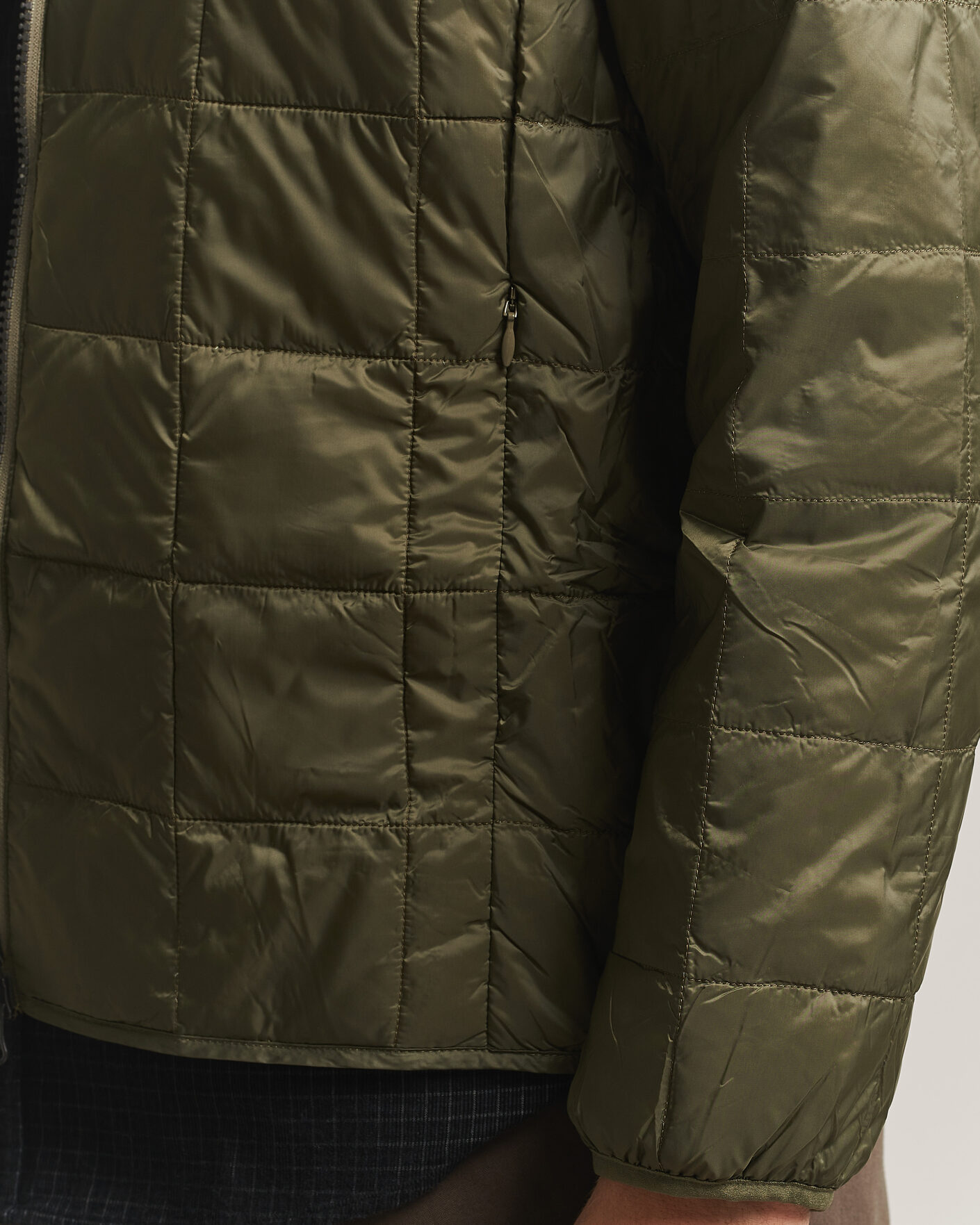 Homme | Manteaux Et Vestes | TAION | High Neck Full Zip Lightweight Down Jacket Dark Olive