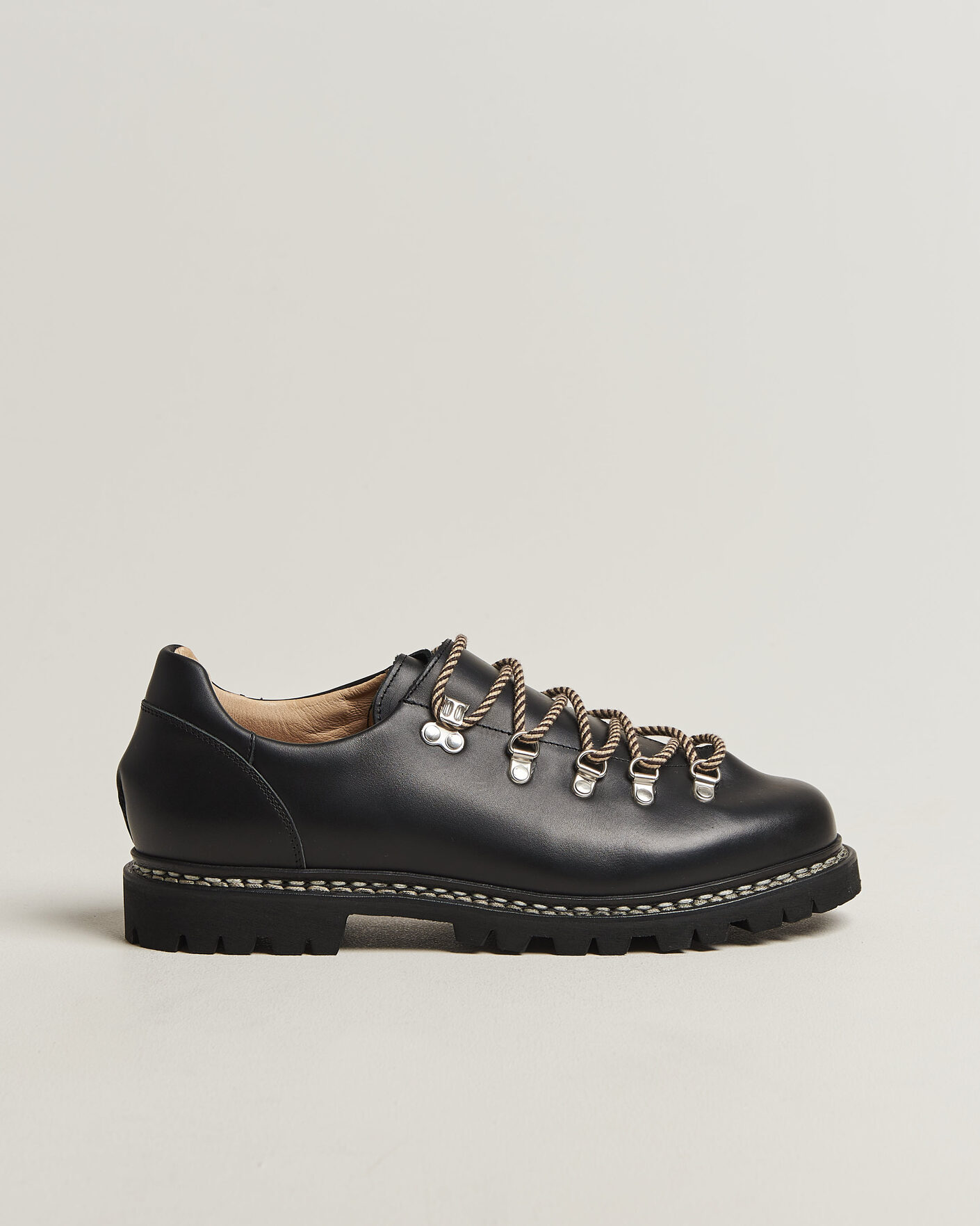 Homme | Chaussures De Randonnée | Paraboot | Clusaz Low Boot Black