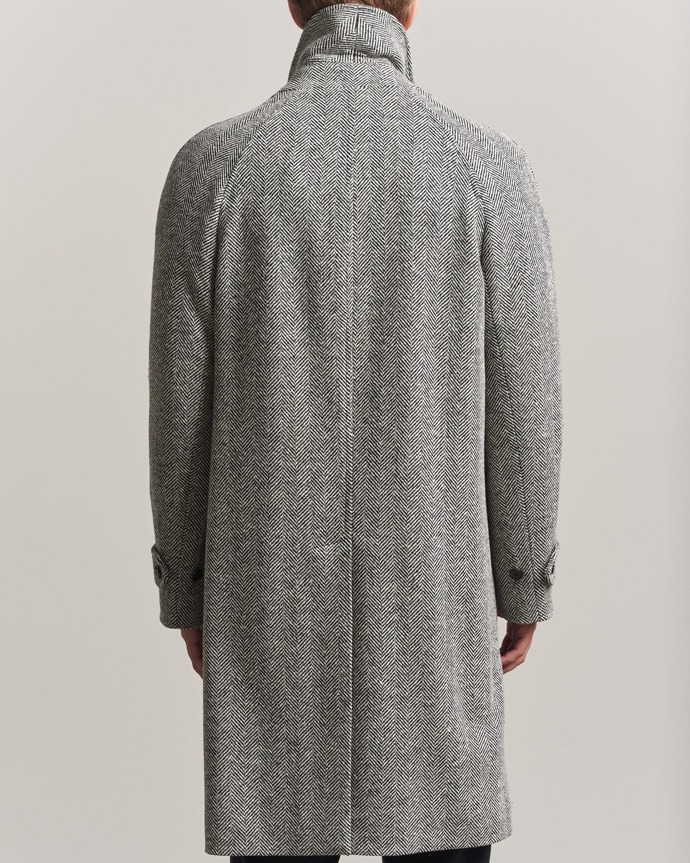 Homme | Manteaux Et Vestes | Lardini | Wool Herringbone Raglan Coat Dark Grey