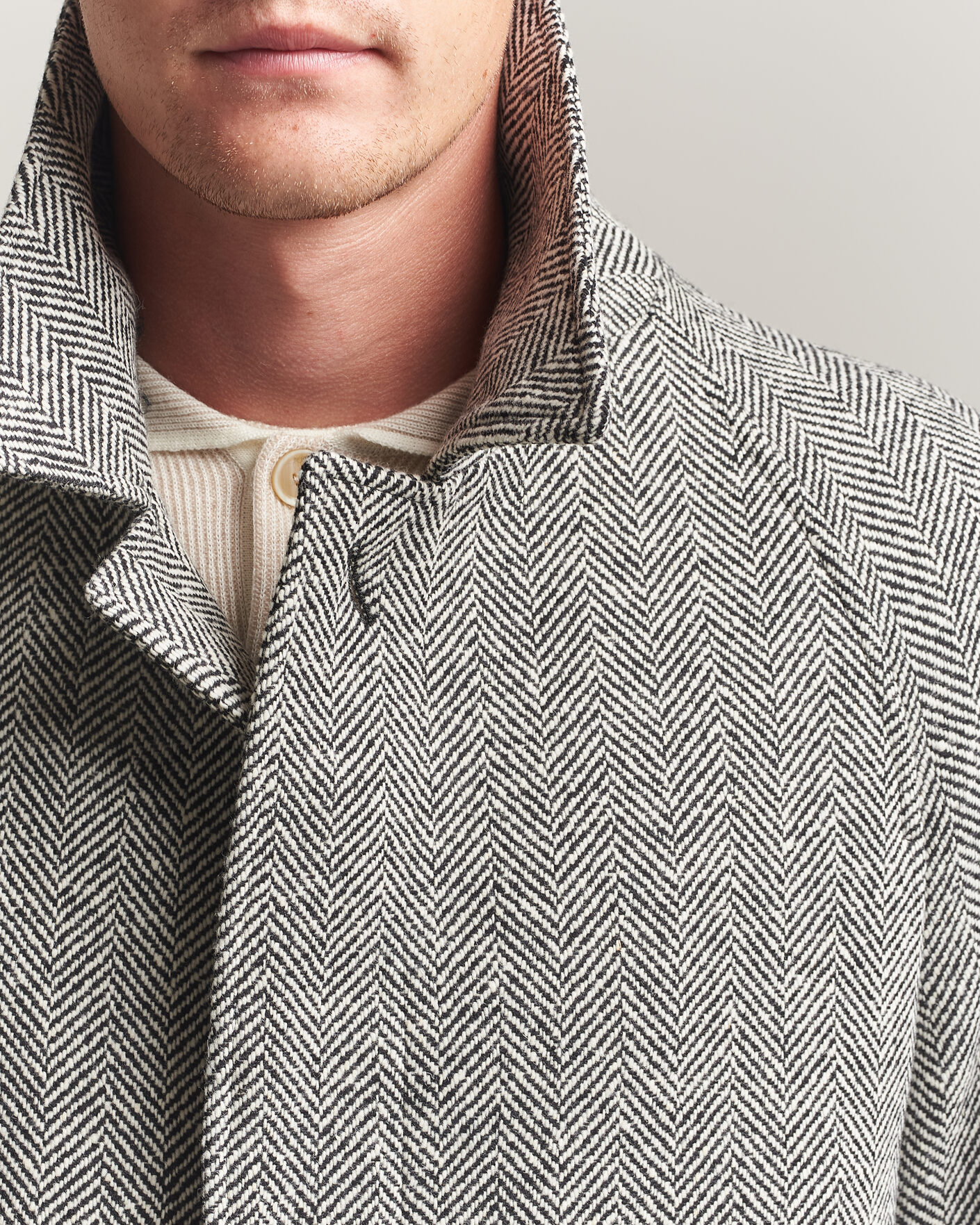 Homme | Manteaux Et Vestes | Lardini | Wool Herringbone Raglan Coat Dark Grey