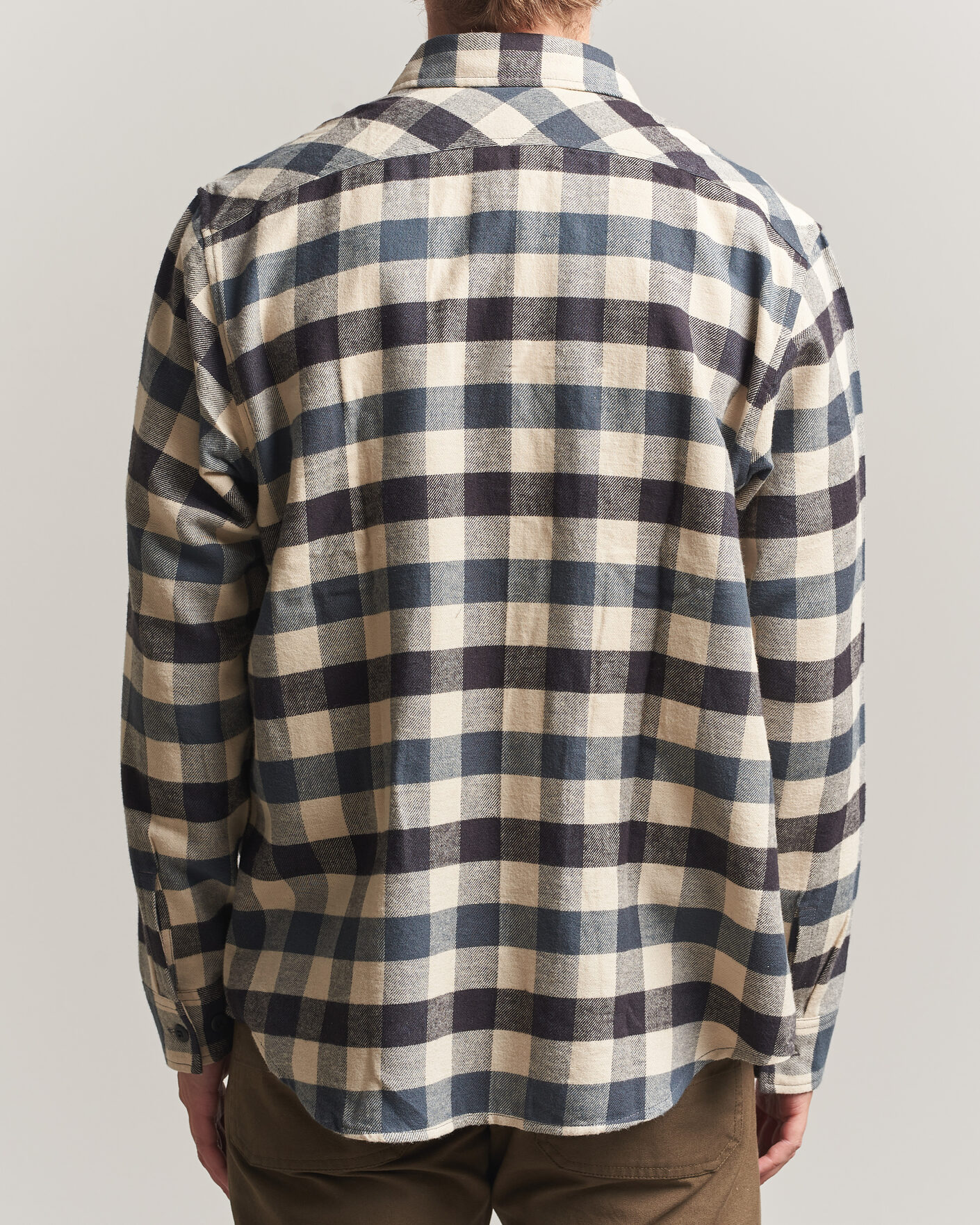 Homme | Chemises | Filson | The Rangeland Flannel Shirt Charcoal