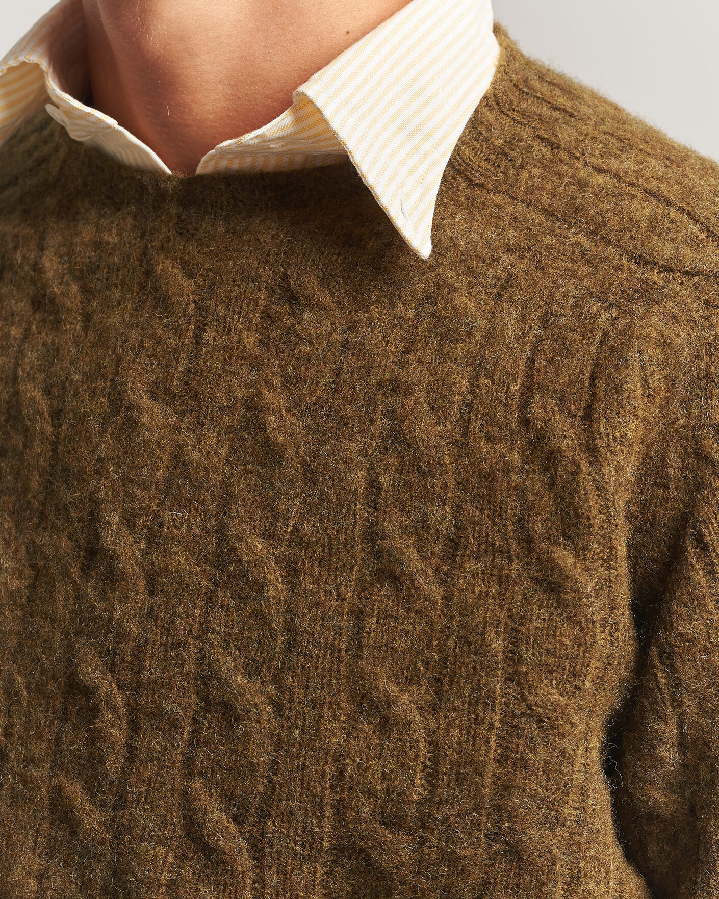 Homme | Pulls Et Tricots | Drake's | Brushed Shetland Cable Crew Moorland Olive