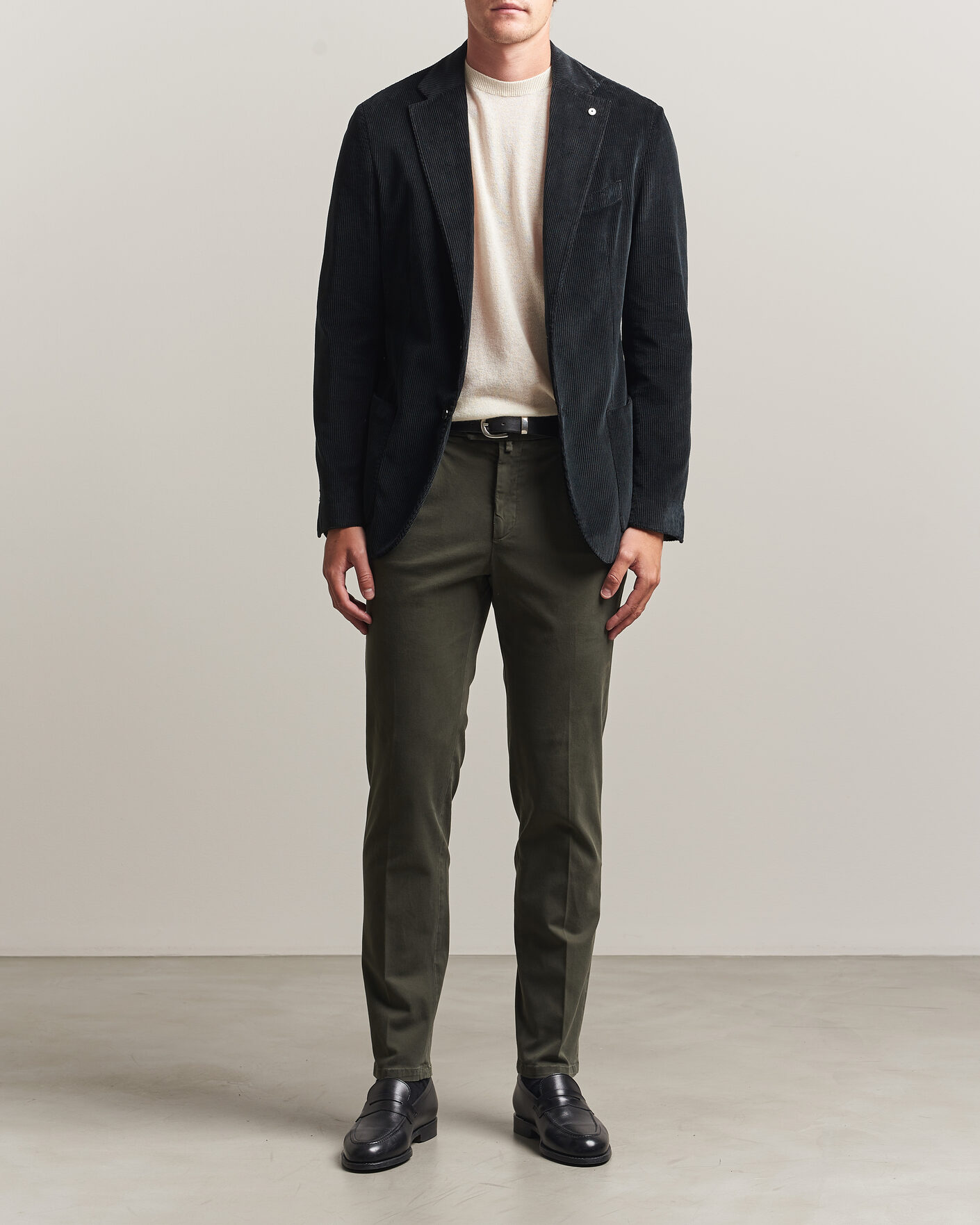 Homme | Pantalons | Briglia 1949 | Easy Fit Pleated Cotton Stretch Trousers Military