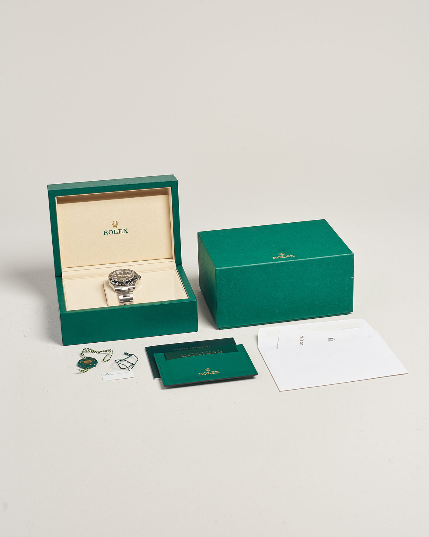Homme | Pre-Owned & Vintage Watches | Rolex Pre-Owned | Submariner Date