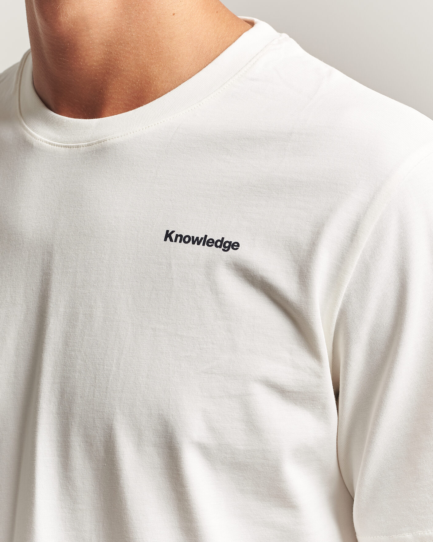 Homme | T-shirts | KnowledgeCotton Apparel | Back Print T-Shirt Egret