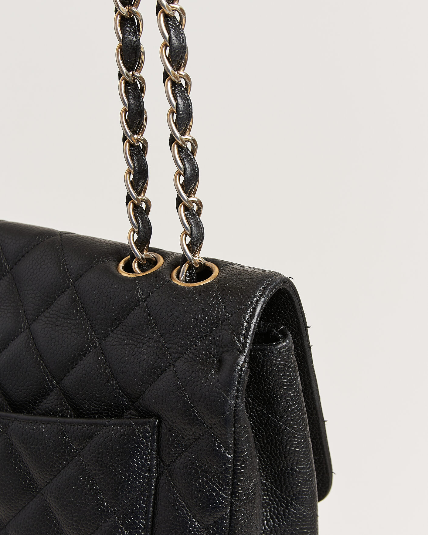 Homme | Pre-Owned & Vintage Bags | Chanel Pre-Owned | Classic Jumbo Single Flap Bag Caviar Black
