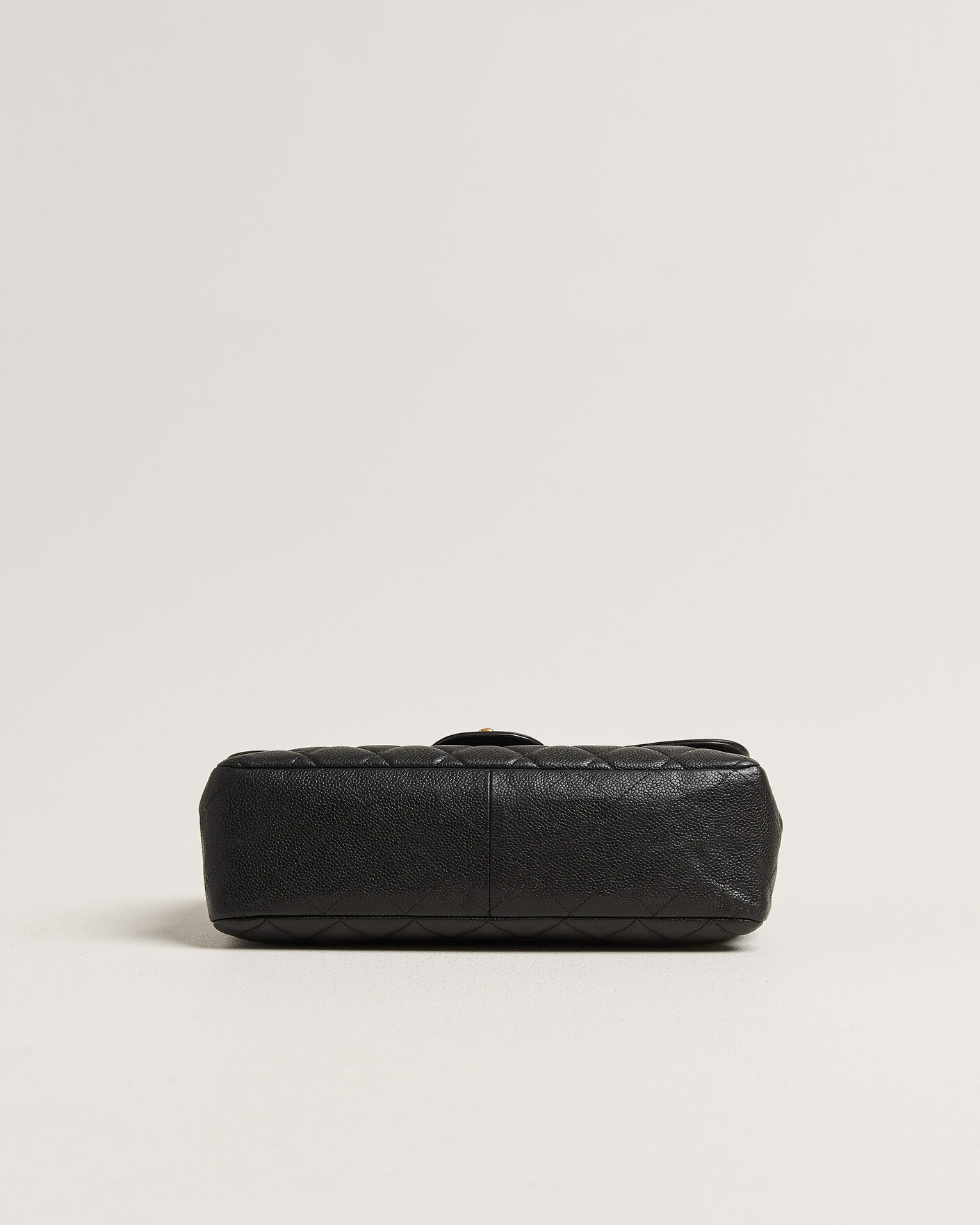 Homme | Pre-Owned & Vintage Bags | Chanel Pre-Owned | Classic Jumbo Single Flap Bag Caviar Black