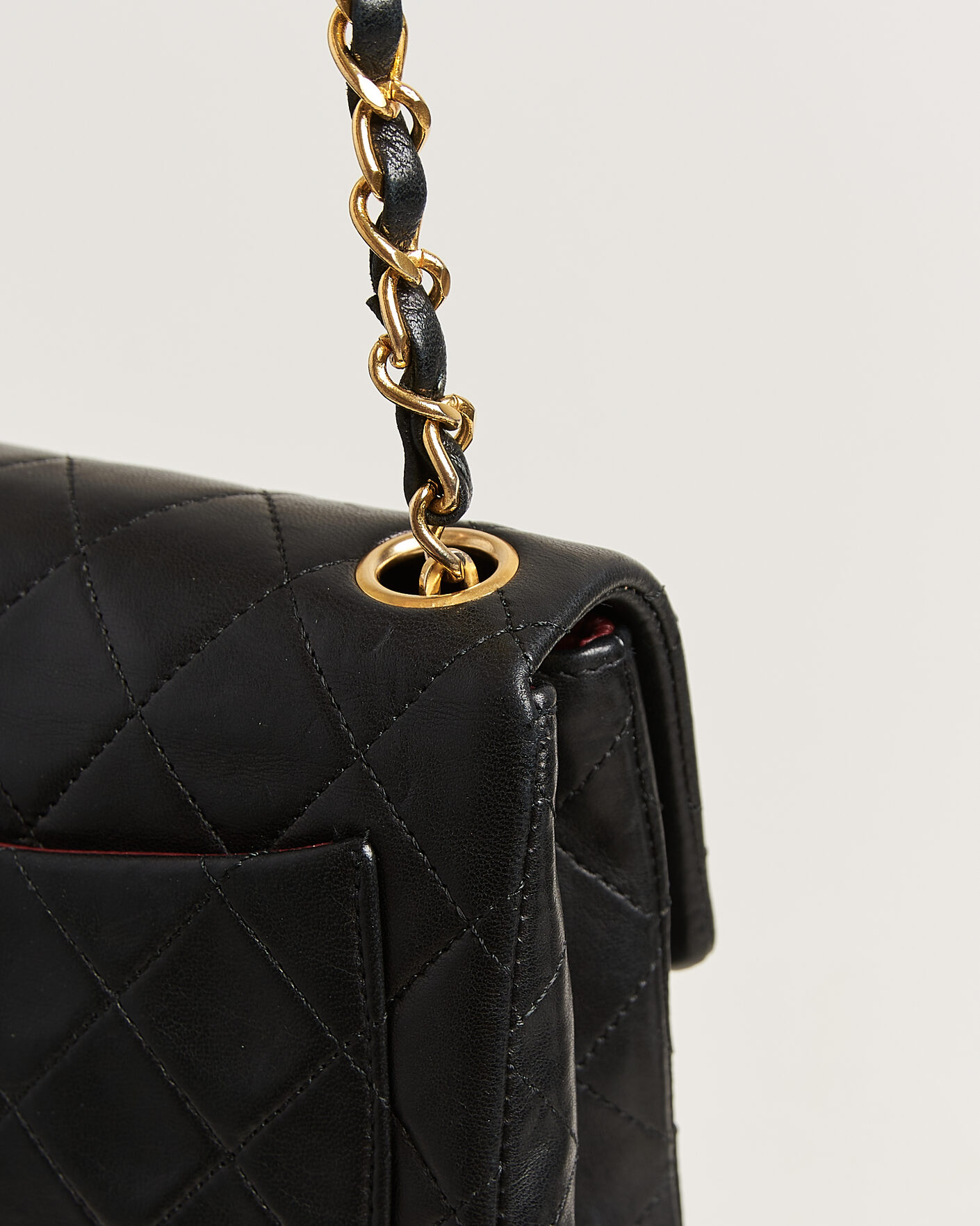 Homme | Pre-Owned & Vintage Bags | Chanel Pre-Owned | Classic Mini Square Single Flap Bag Lambskin Black