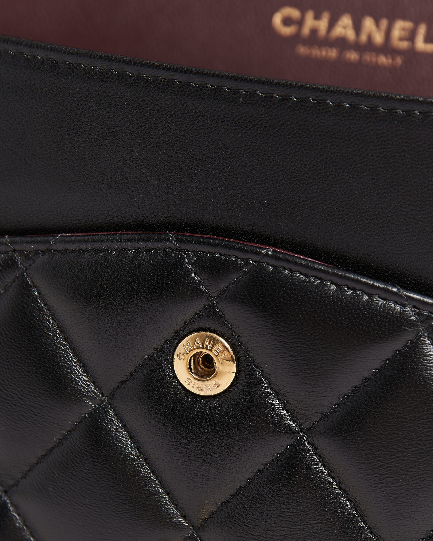 Homme | Pre-Owned & Vintage Bags | Chanel Pre-Owned | Classic Jumbo Double Flap Bag Lambskin Black