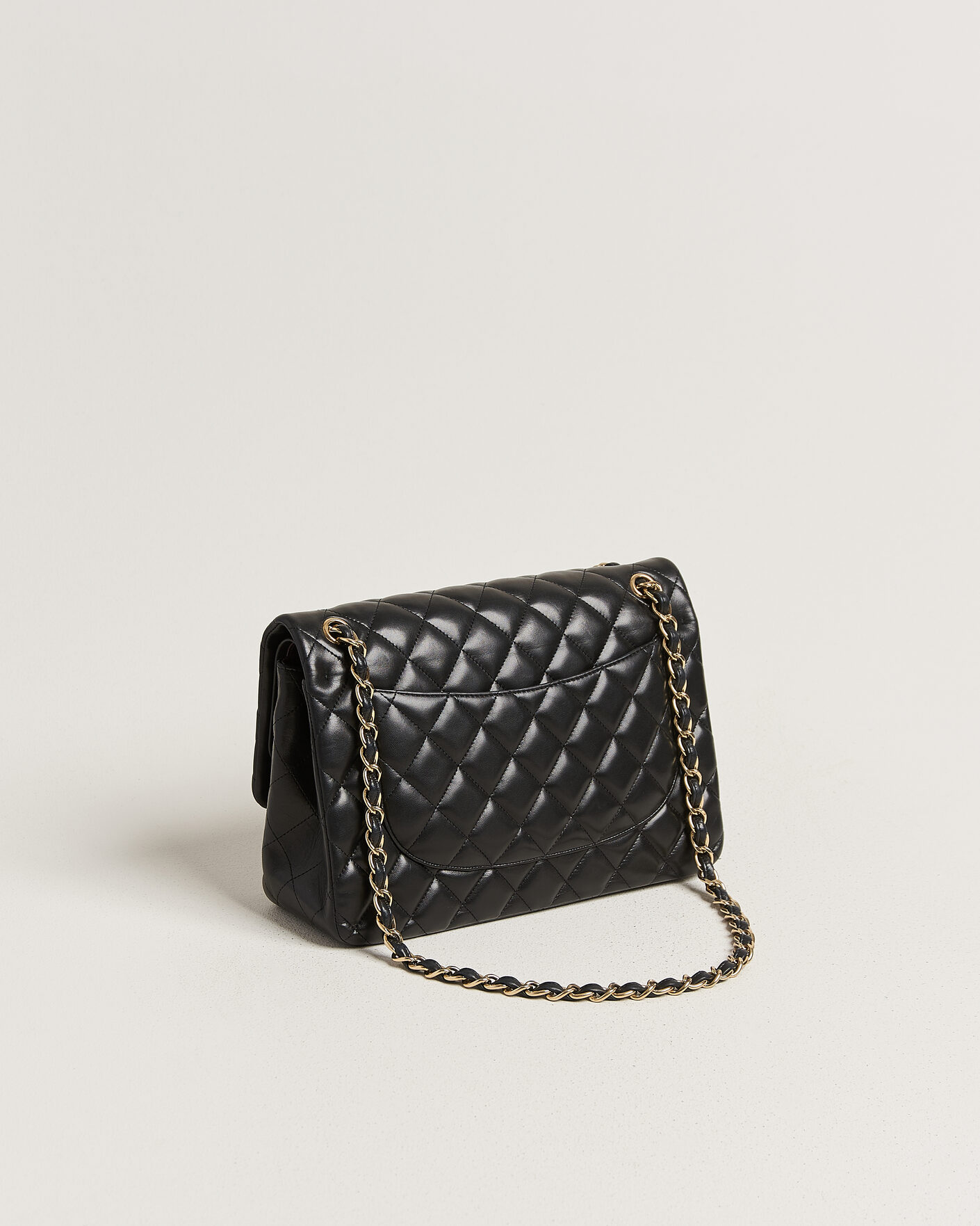 Homme | Pre-Owned & Vintage Bags | Chanel Pre-Owned | Classic Jumbo Double Flap Bag Lambskin Black