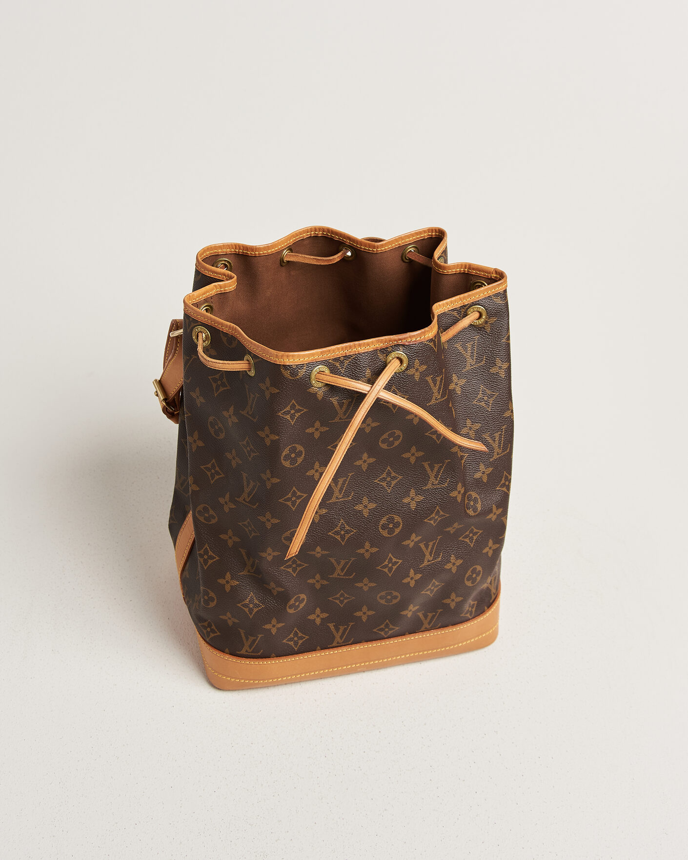 Homme | Pre-Owned & Vintage Bags | Louis Vuitton Pre-Owned | Noé Monogram