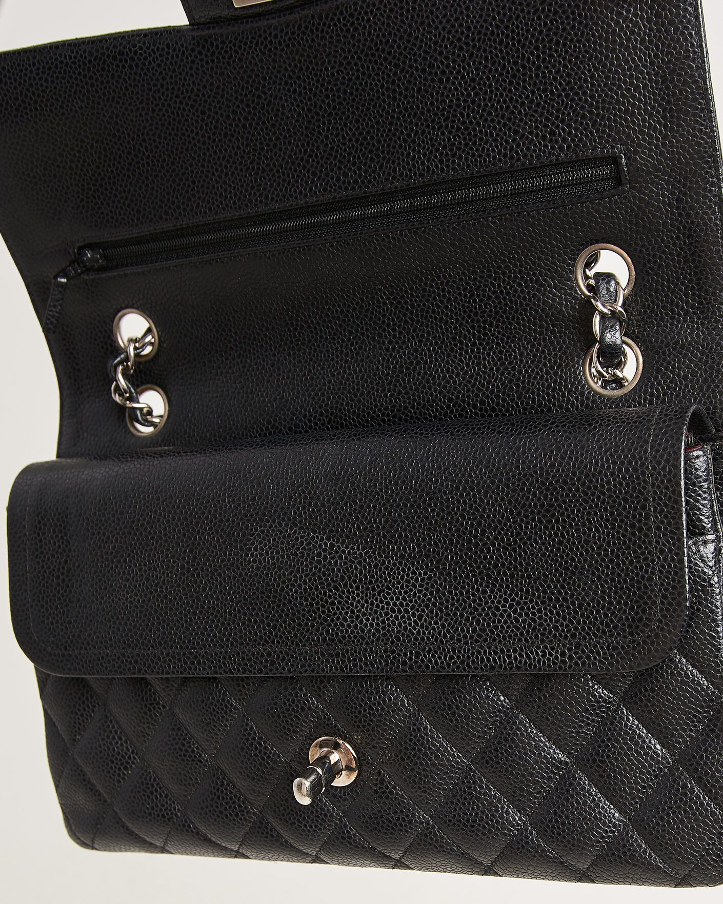 Homme | Pre-Owned & Vintage Bags | Chanel Pre-Owned | Classic Medium Single Flap Bag Caviar Black