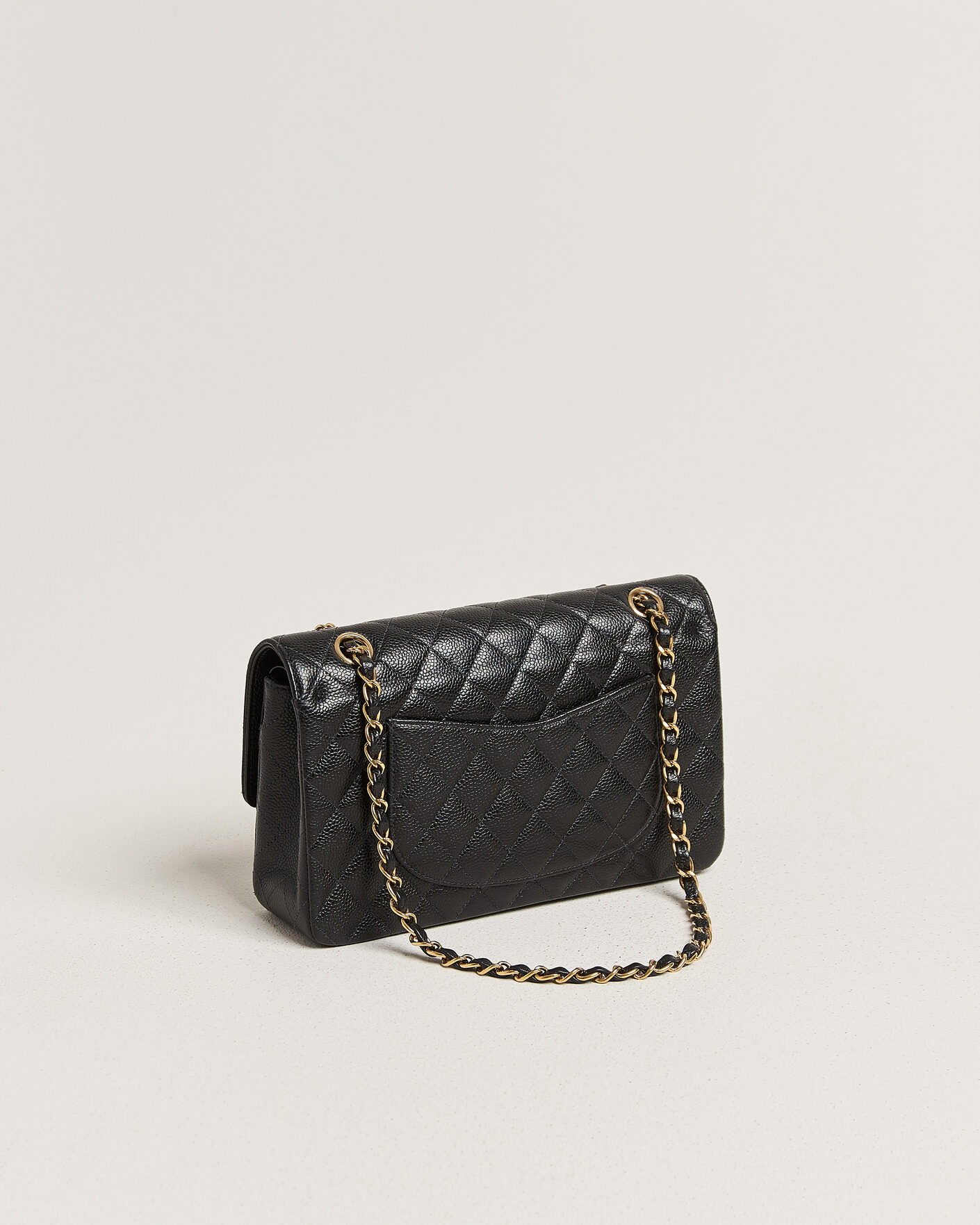 Homme | Pre-Owned & Vintage Bags | Chanel Pre-Owned | Classic Medium Double Flap Bag Caviar Black