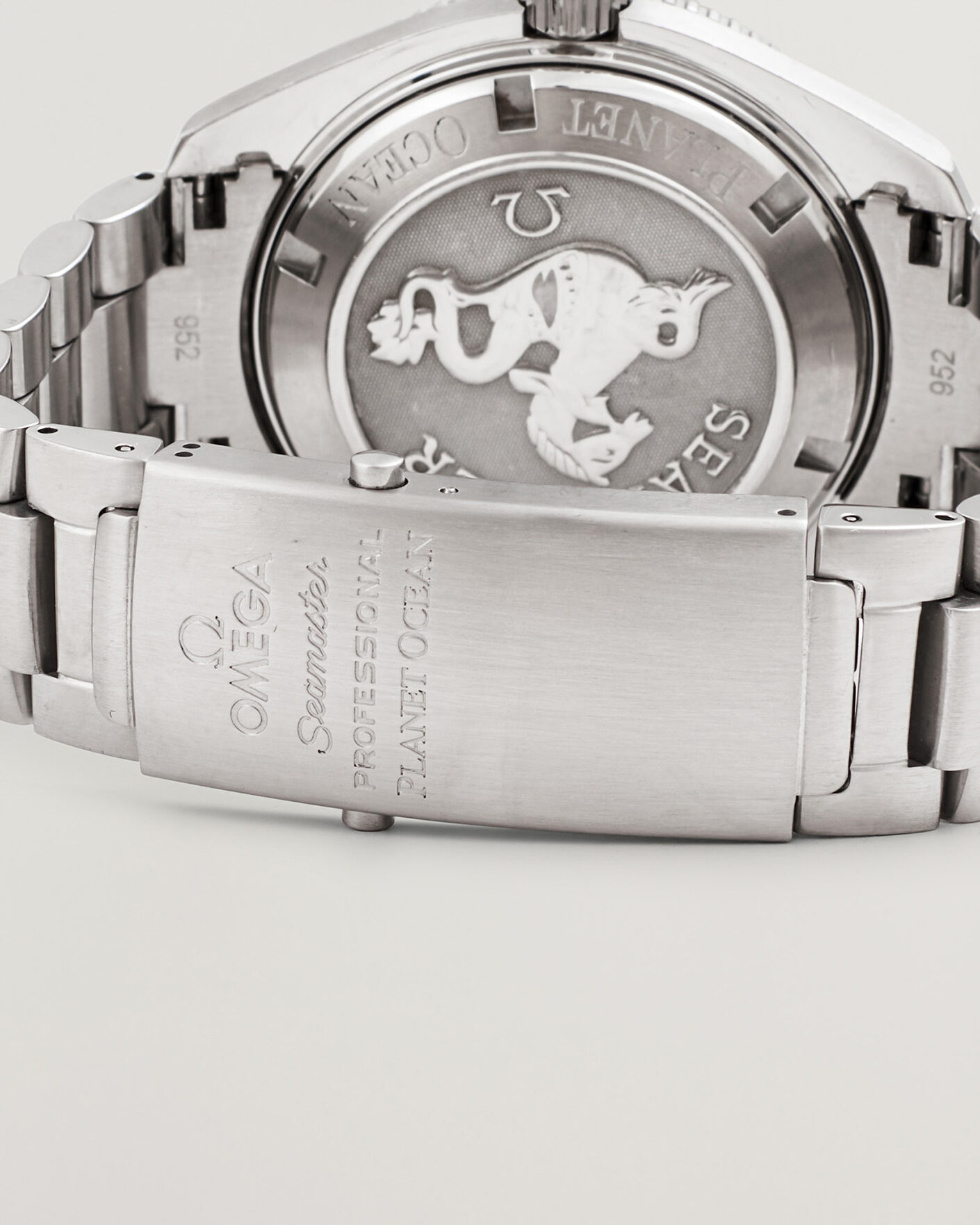 Homme | Pre-Owned & Vintage Watches | Omega Pre-Owned | Seamaster Planet Ocean 600M