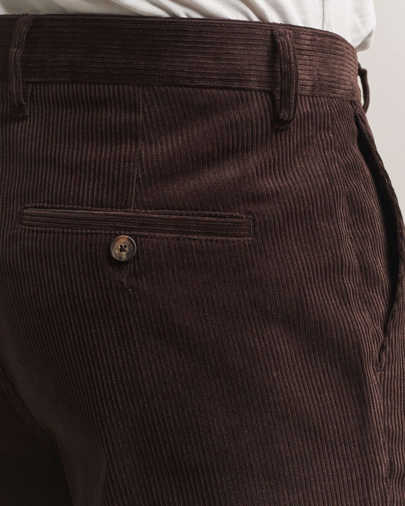 Homme | Pantalons | A Day's March | Redwood Corduroy Trousers Dark Brown