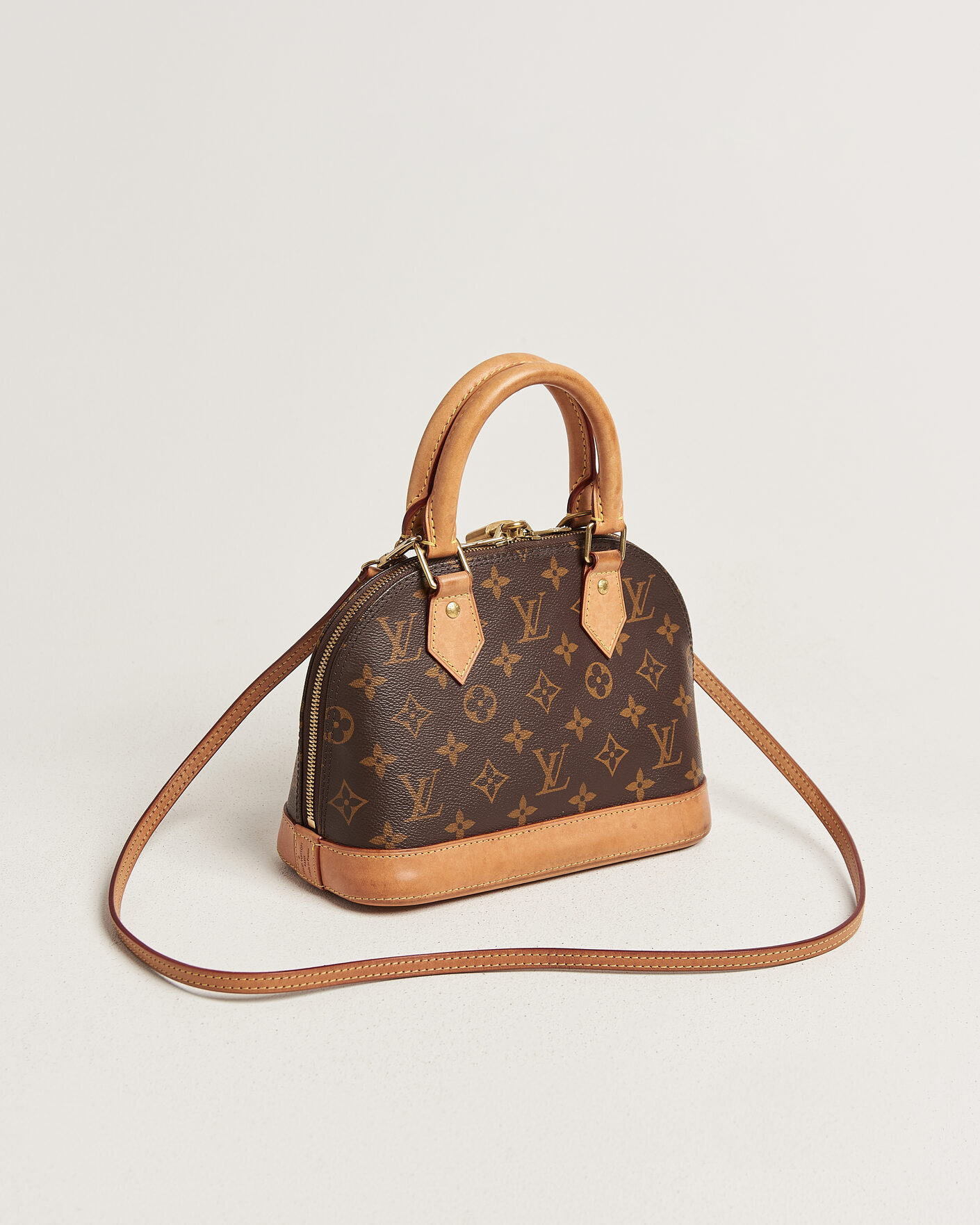 Homme | Pre-Owned & Vintage Bags | Louis Vuitton Pre-Owned | Alma BB Monogram