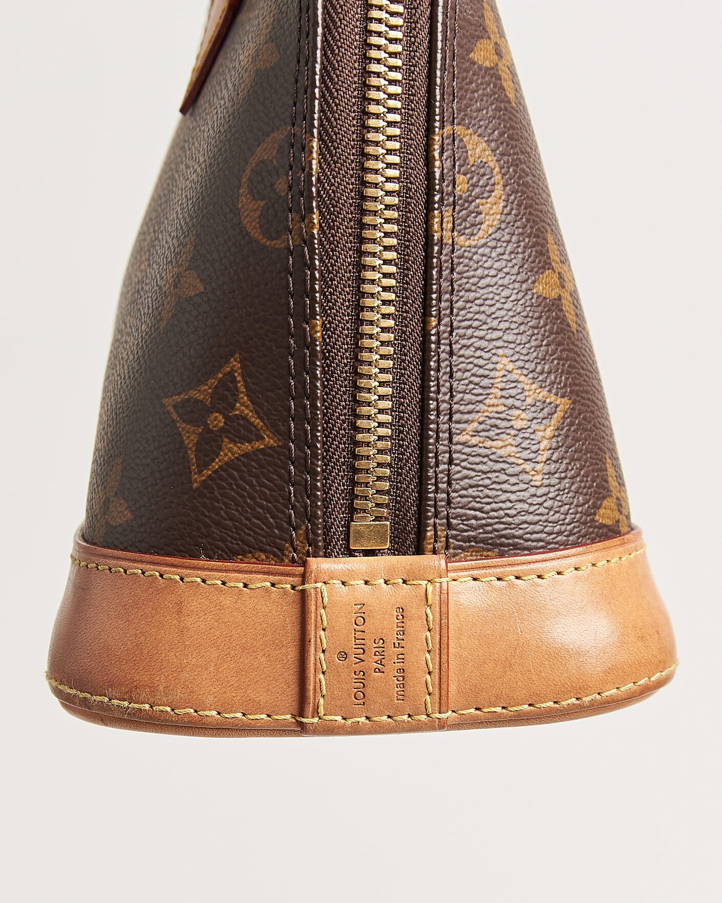 Homme | Pre-Owned & Vintage Bags | Louis Vuitton Pre-Owned | Alma BB Monogram