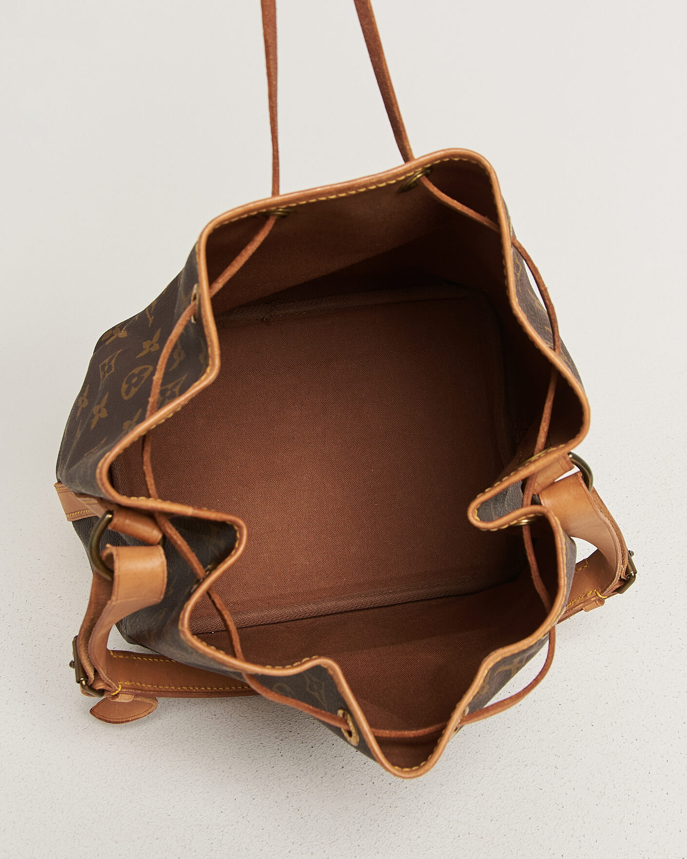 Homme | Pre-Owned & Vintage Bags | Louis Vuitton Pre-Owned | Petit Noé Monogram