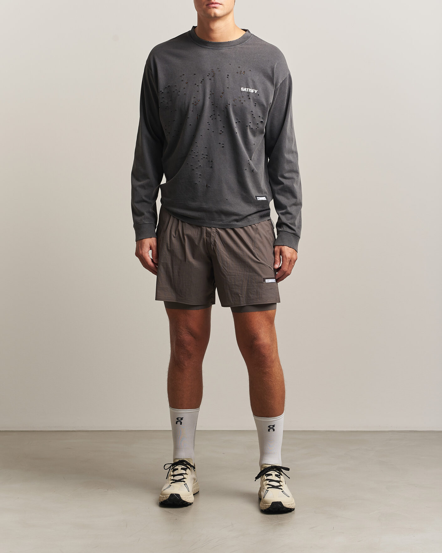 Homme | T-shirts | Satisfy | MothTech Long Sleeve T-Shirt Aged Black