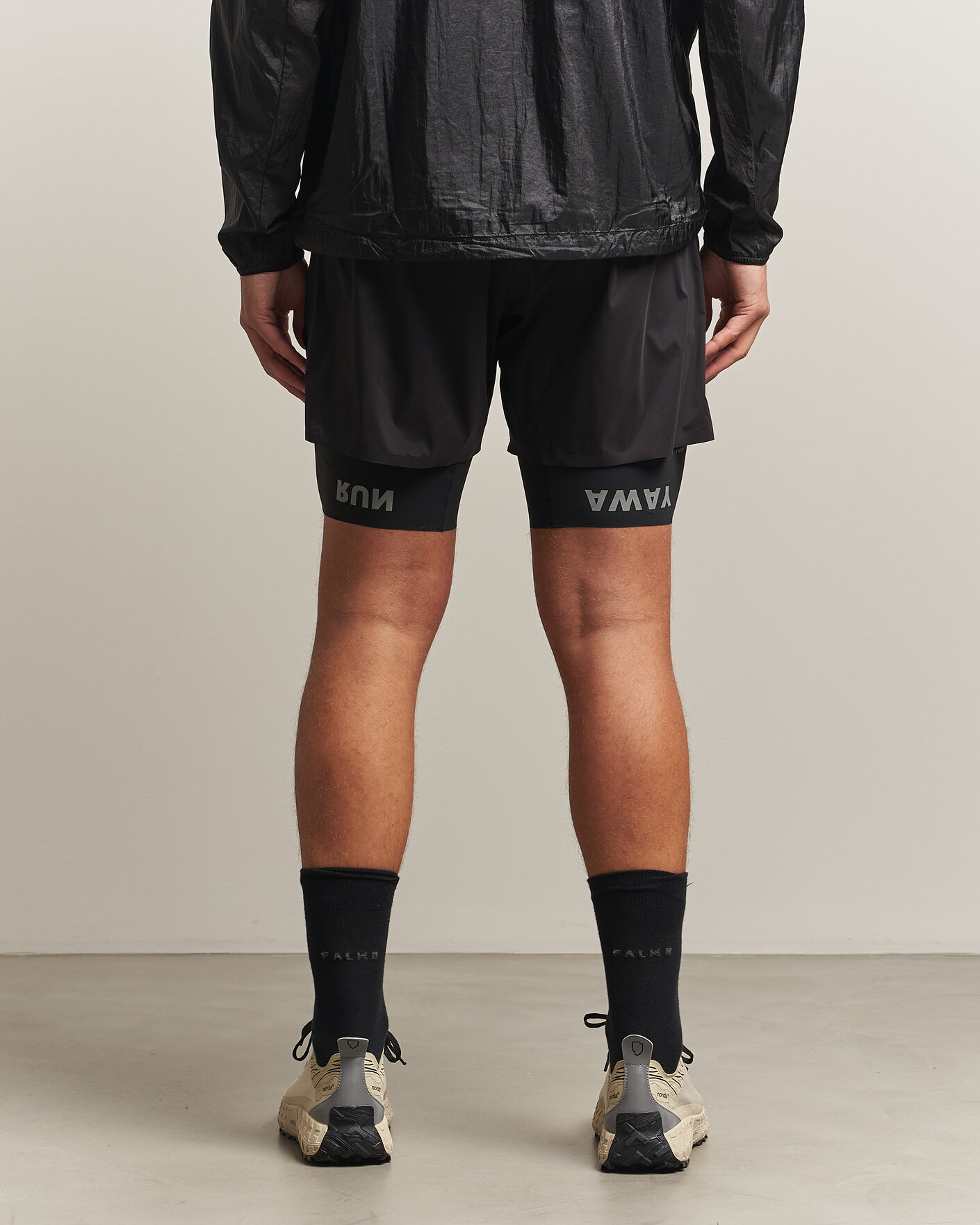 Homme | Shorts | Satisfy | TechSilk 8 Inch Shorts Black