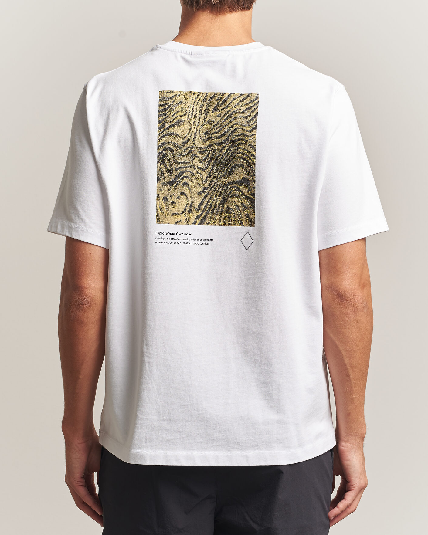 Homme | T-shirts | Pas Normal Studios | Off-Race Graphic T-Shirt White