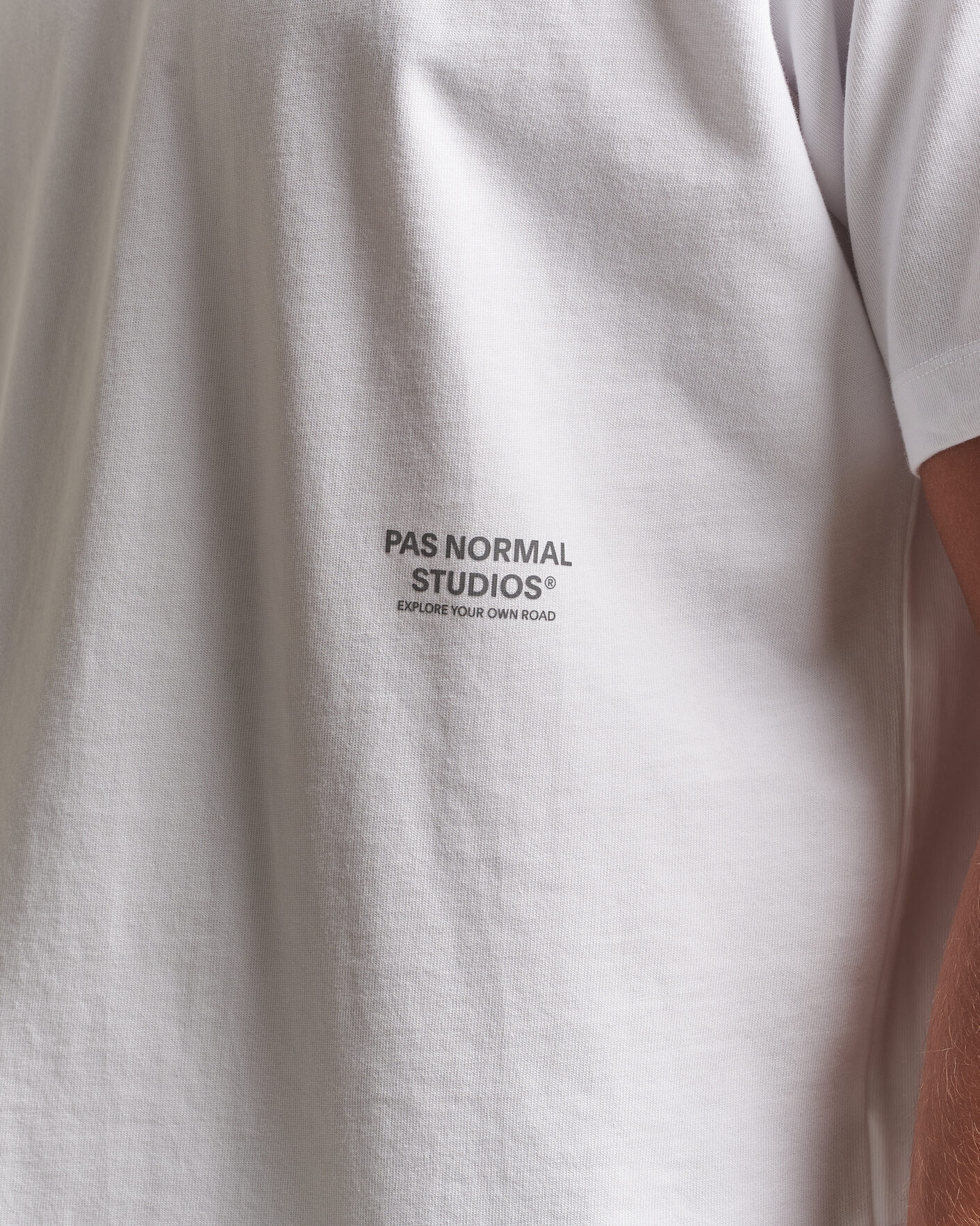 Homme | T-shirts | Pas Normal Studios | Off-Race Graphic T-Shirt White