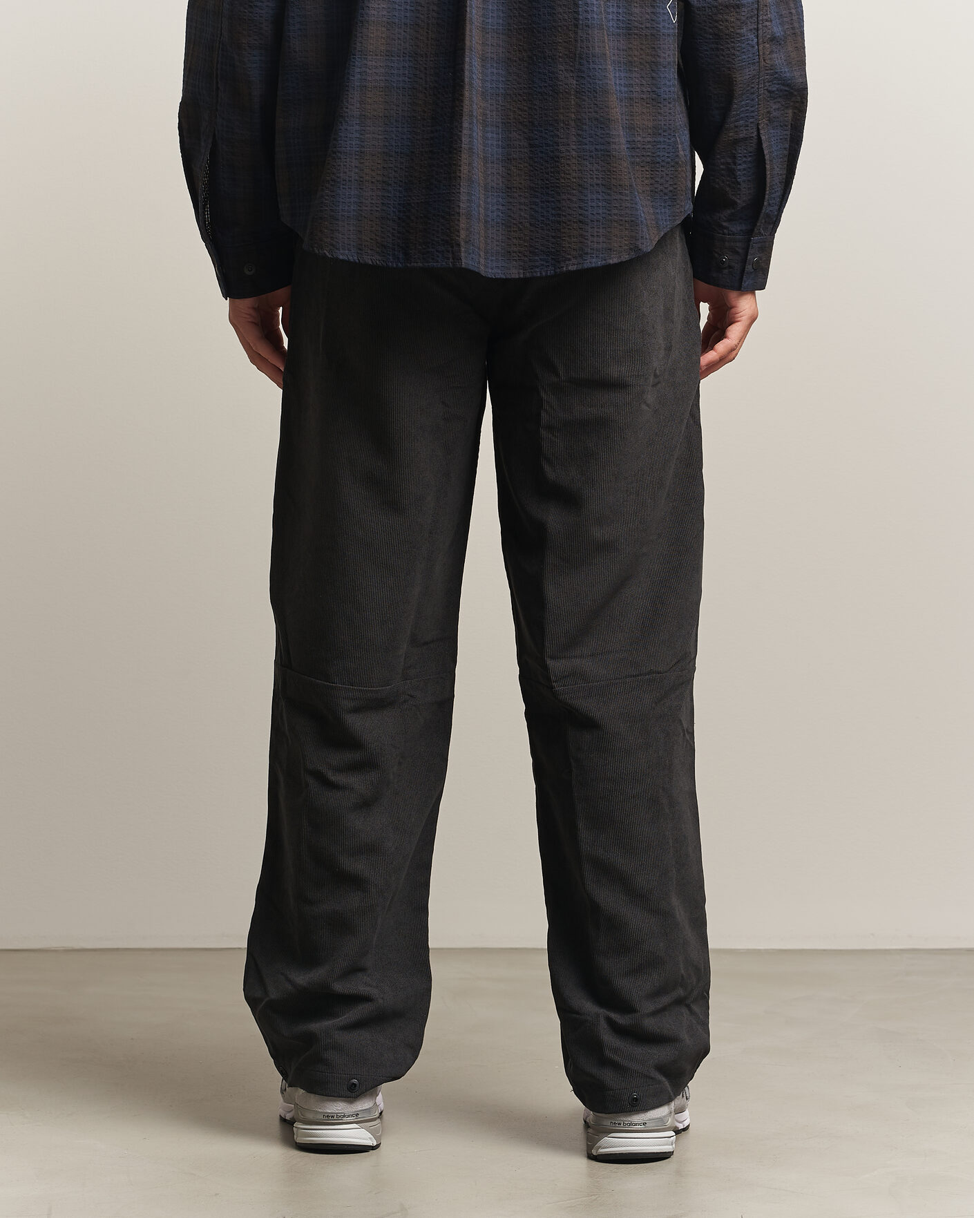 Homme | Pantalons | Pas Normal Studios | Off-Race Tech Corduroy Pants Black
