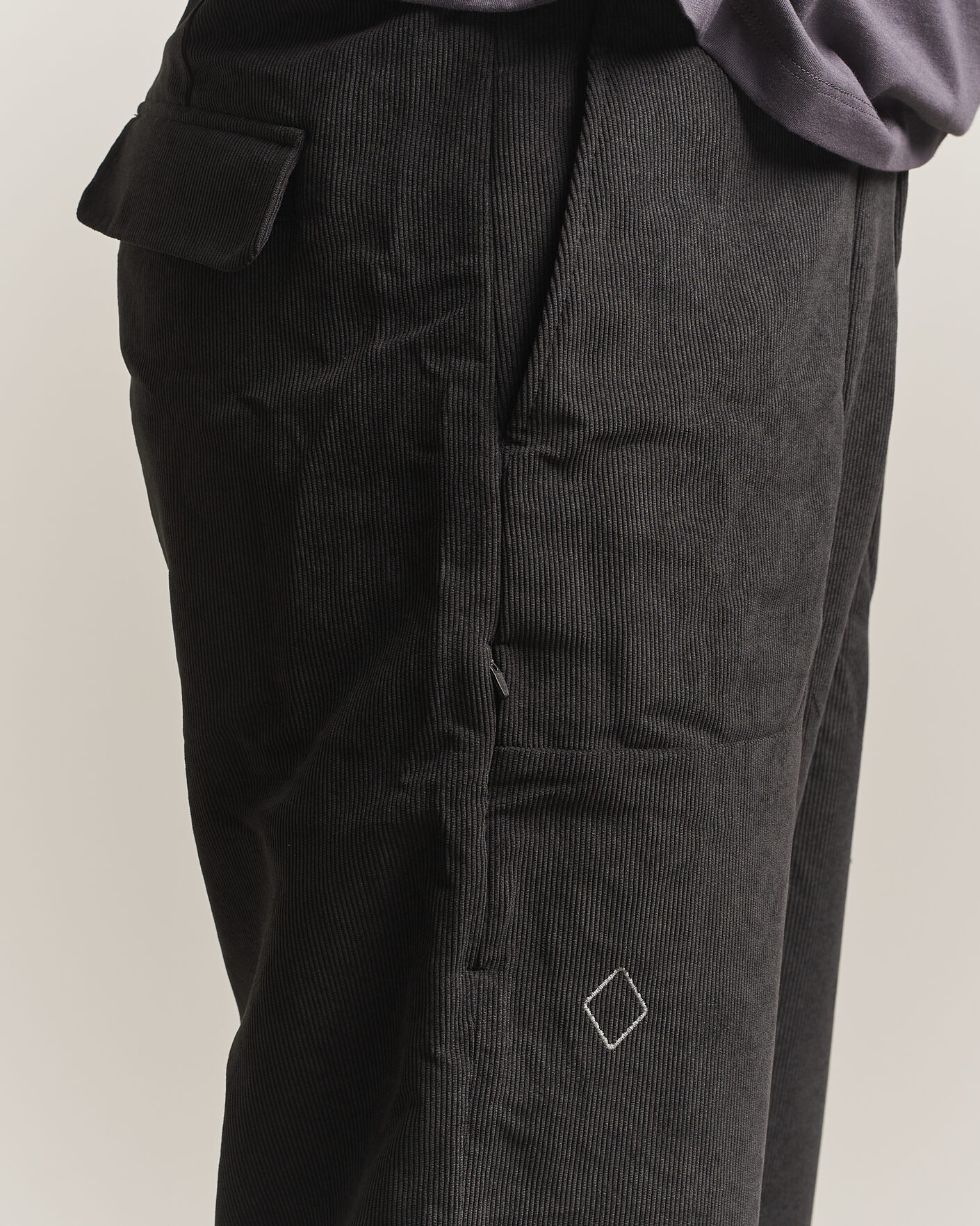Homme | Pantalons | Pas Normal Studios | Off-Race Tech Corduroy Pants Black