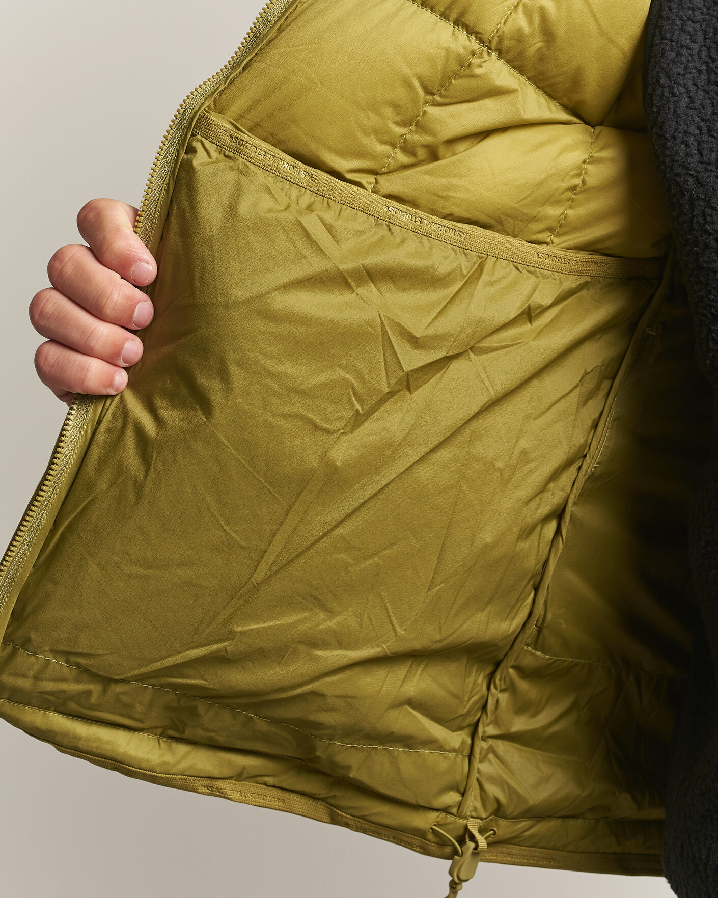 Homme | Manteaux Et Vestes | Pas Normal Studios | Off-Race Down Liner Jacket Dark Lime