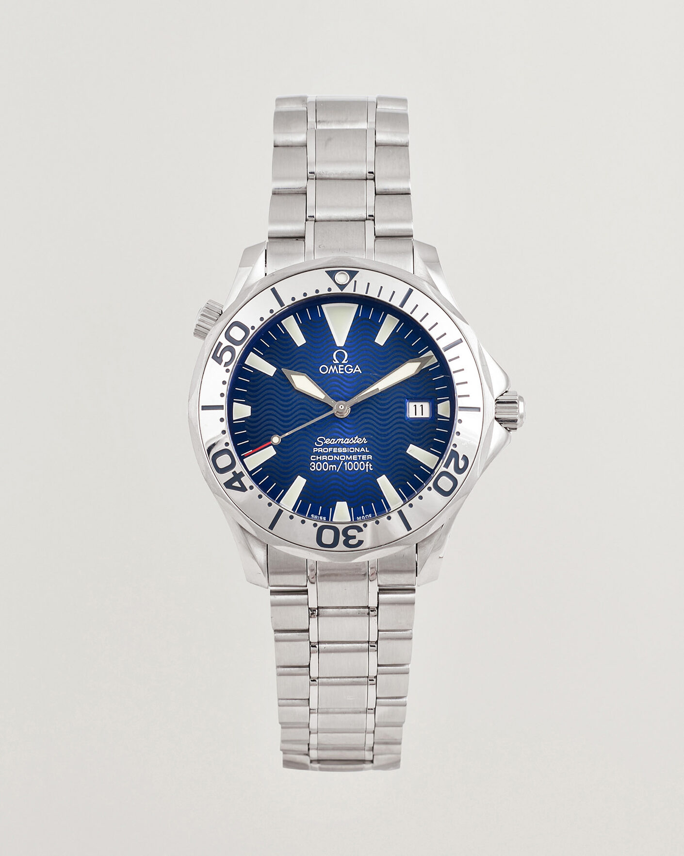 Homme | Pre-Owned & Vintage Watches | Omega Pre-Owned | Seamaster 300M Electric Blue